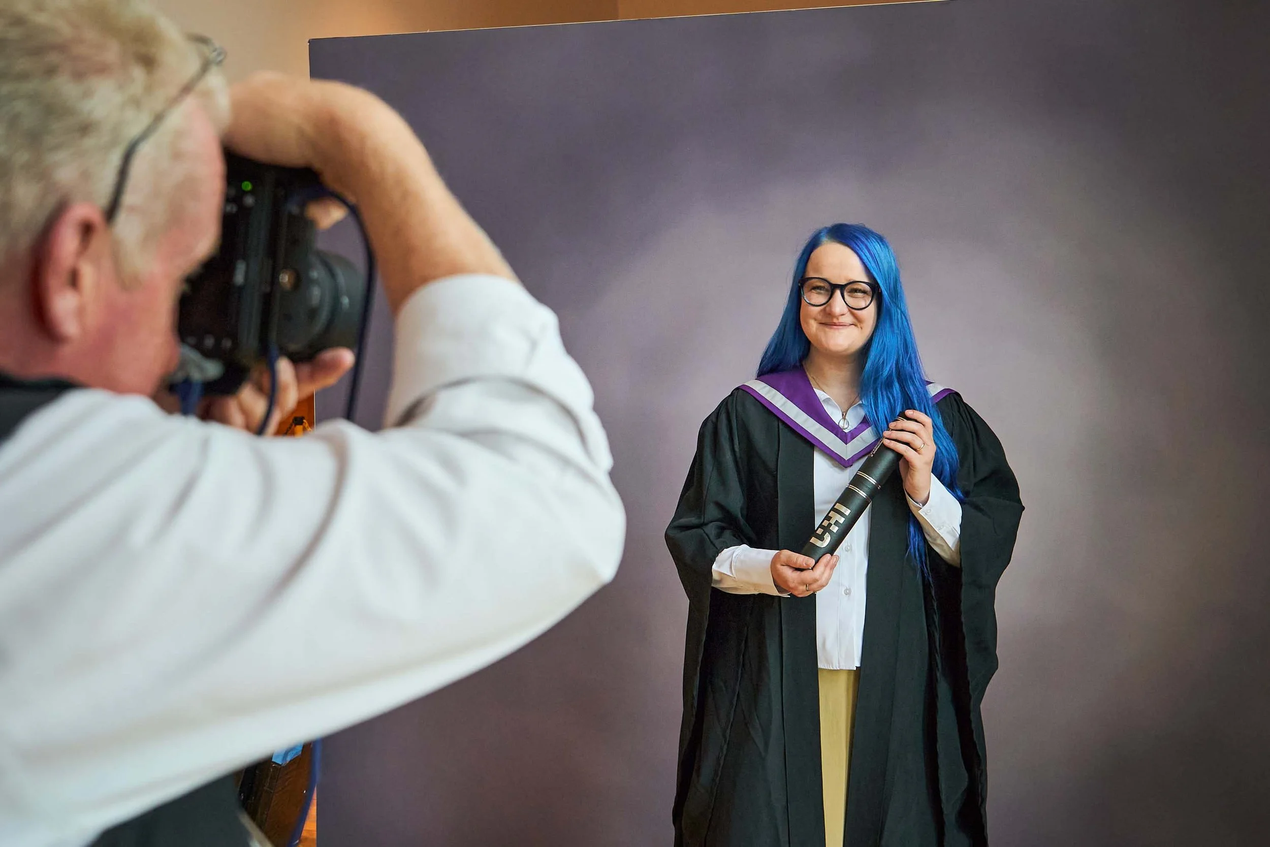 grad26027.jpg
