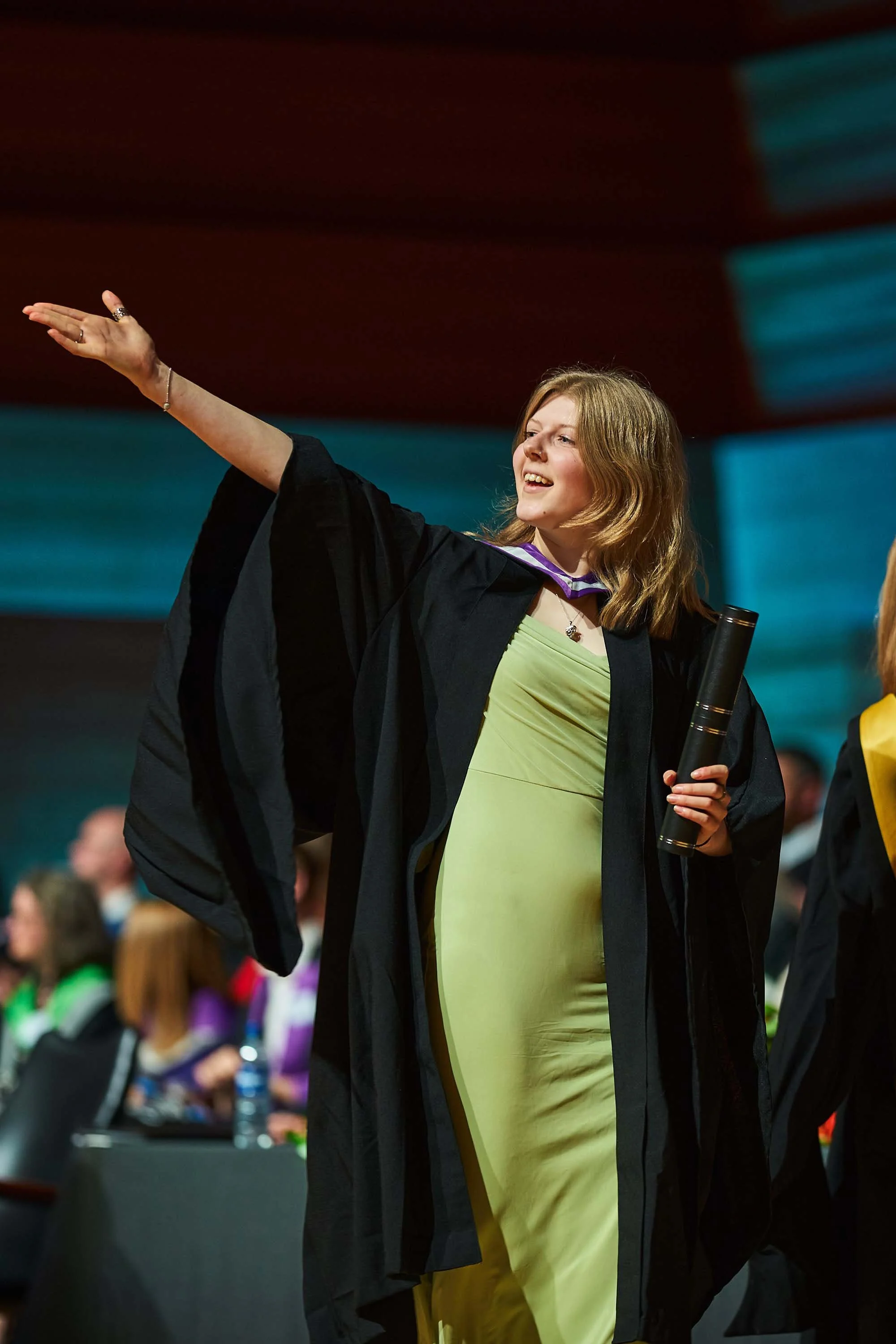 grad26159.jpg