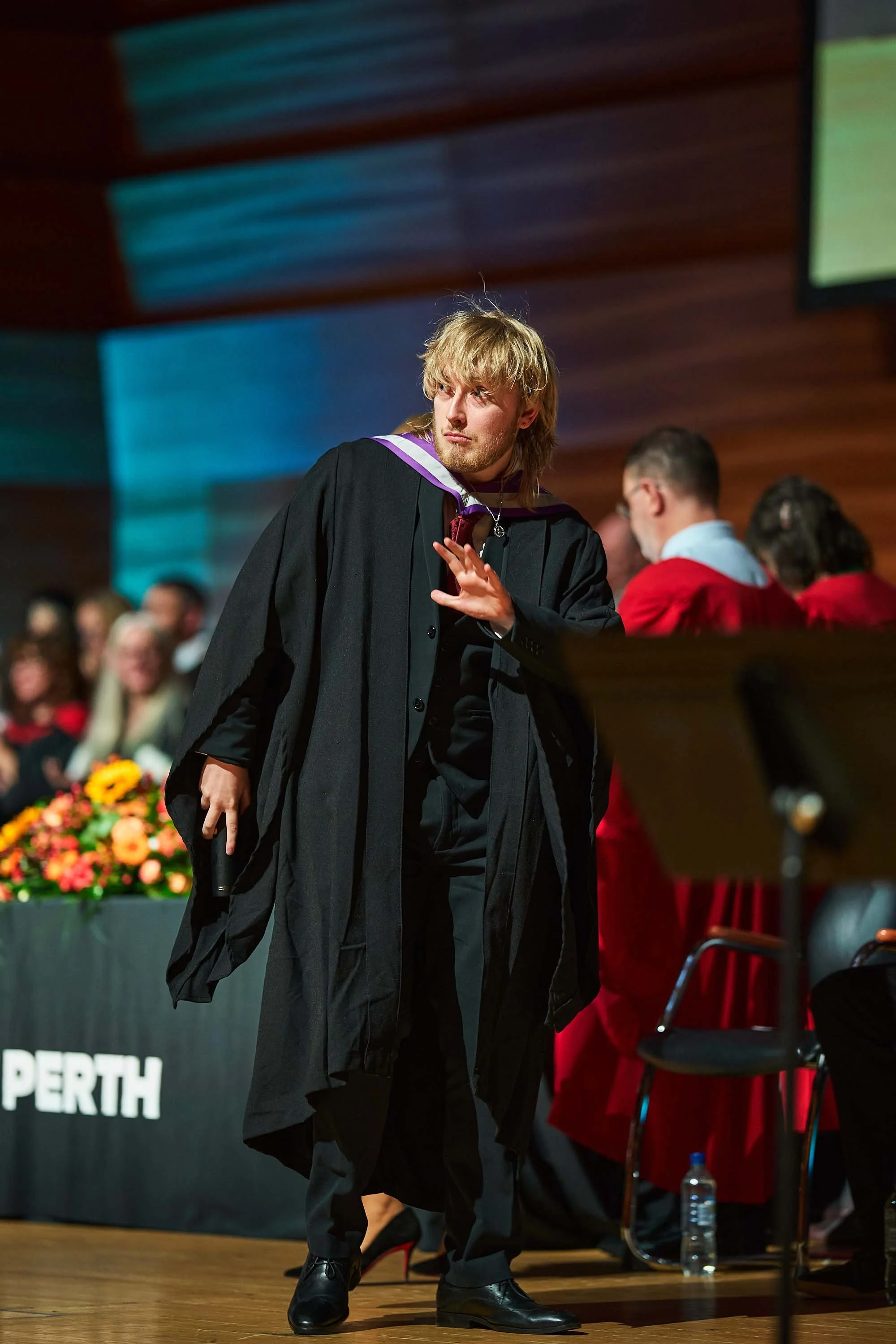 grad26166.jpg