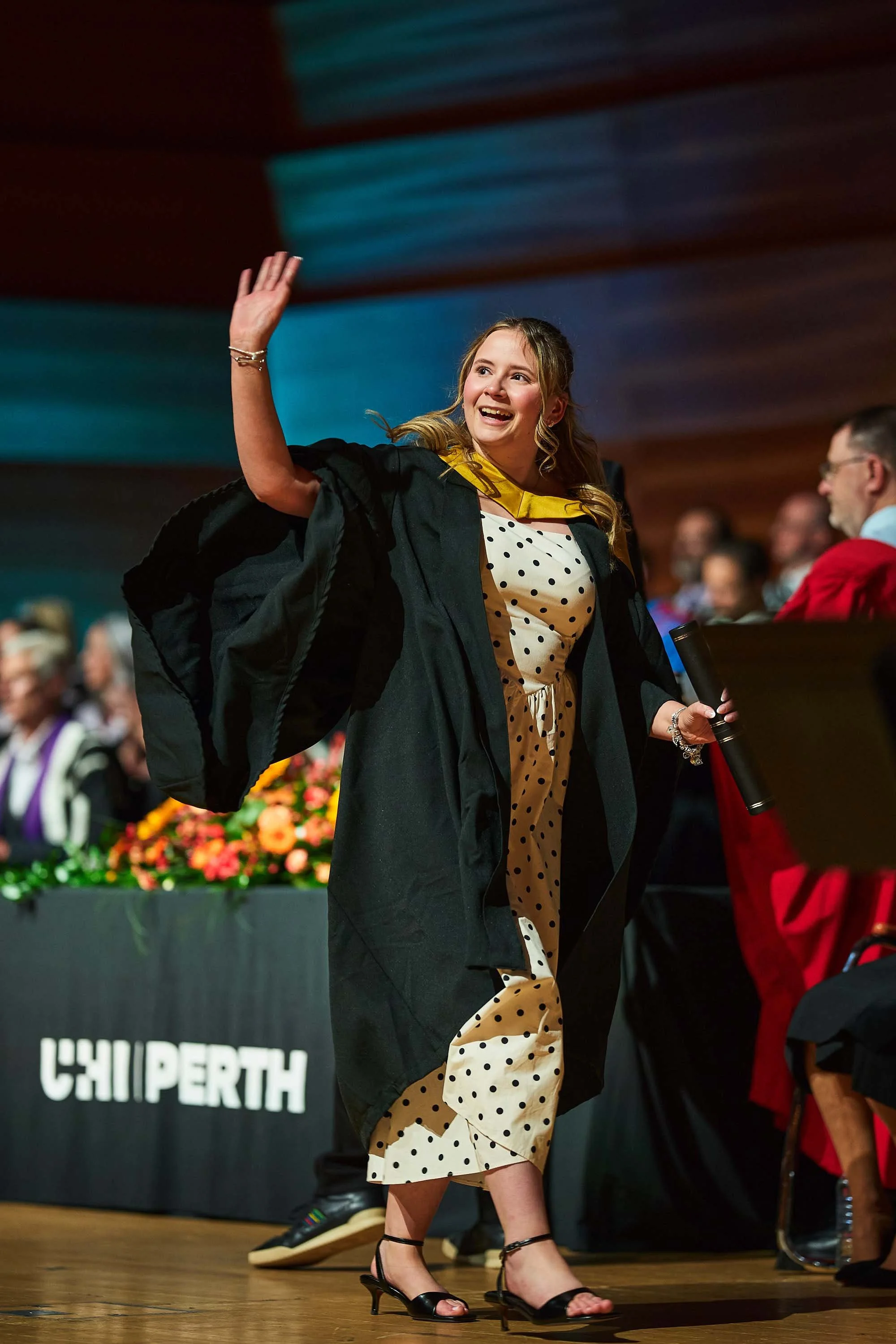 grad26168.jpg