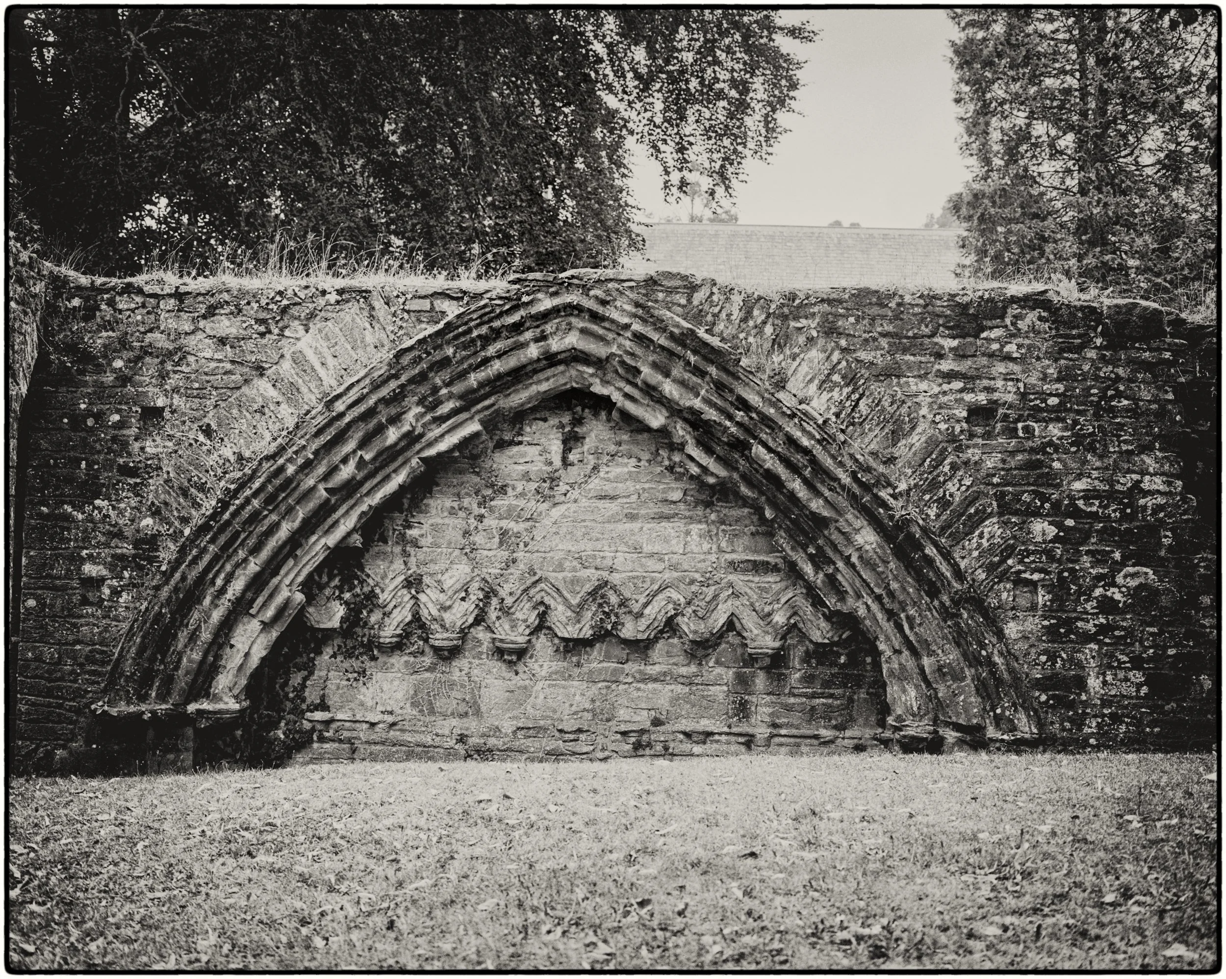 01_Vestiges of Faith and Labour_Clare Rodbourne.jpg