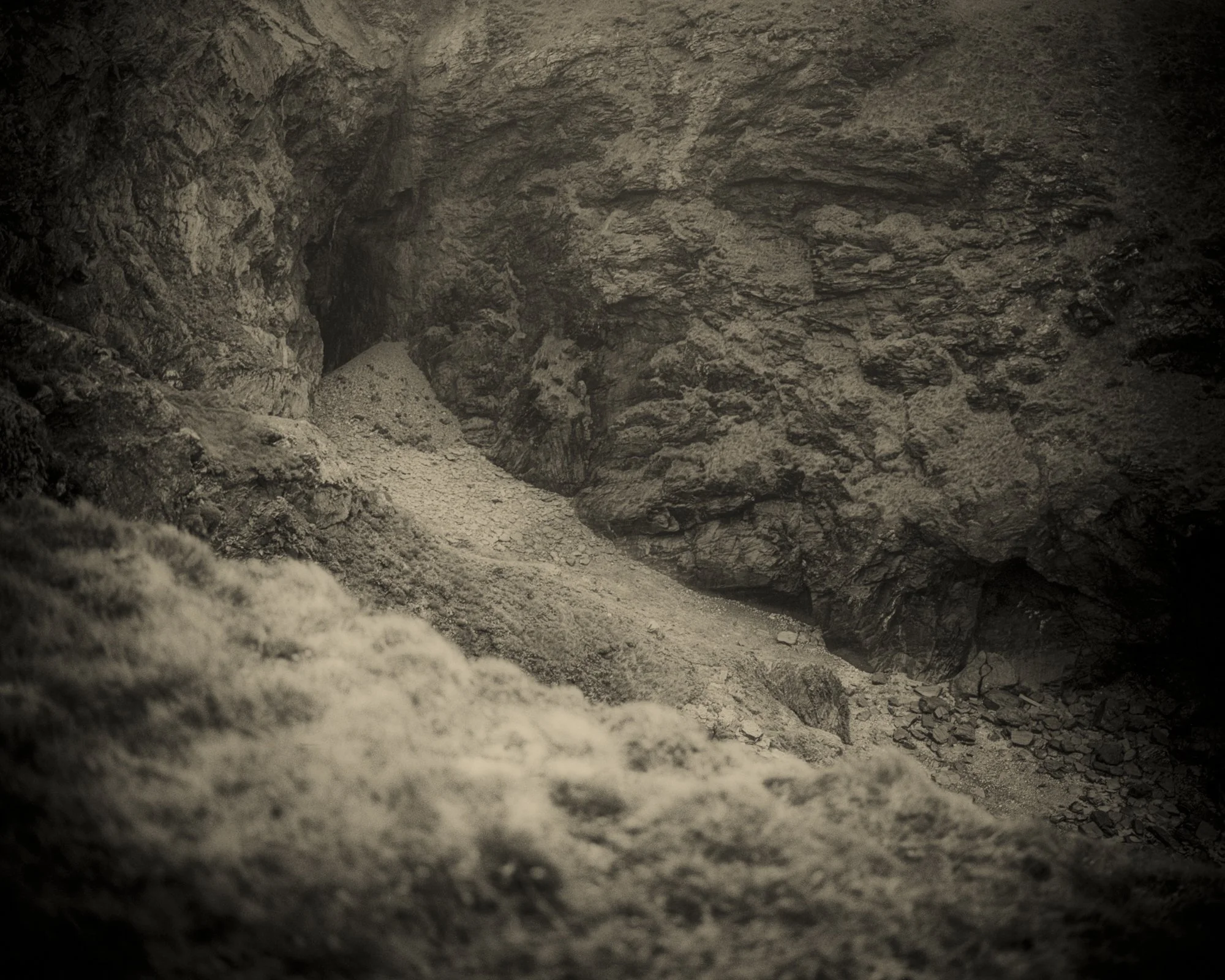 23_Old Moon_Clare Rodbourne.jpg