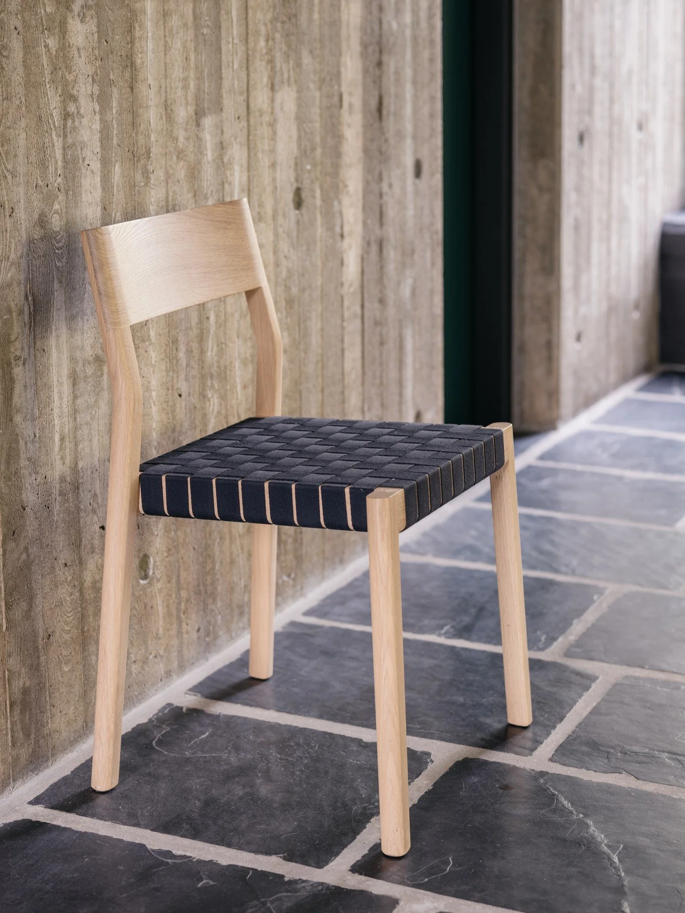 KS1 Chair_FSC-certified Oak_Recycled Black Cotton Webbing.jpg