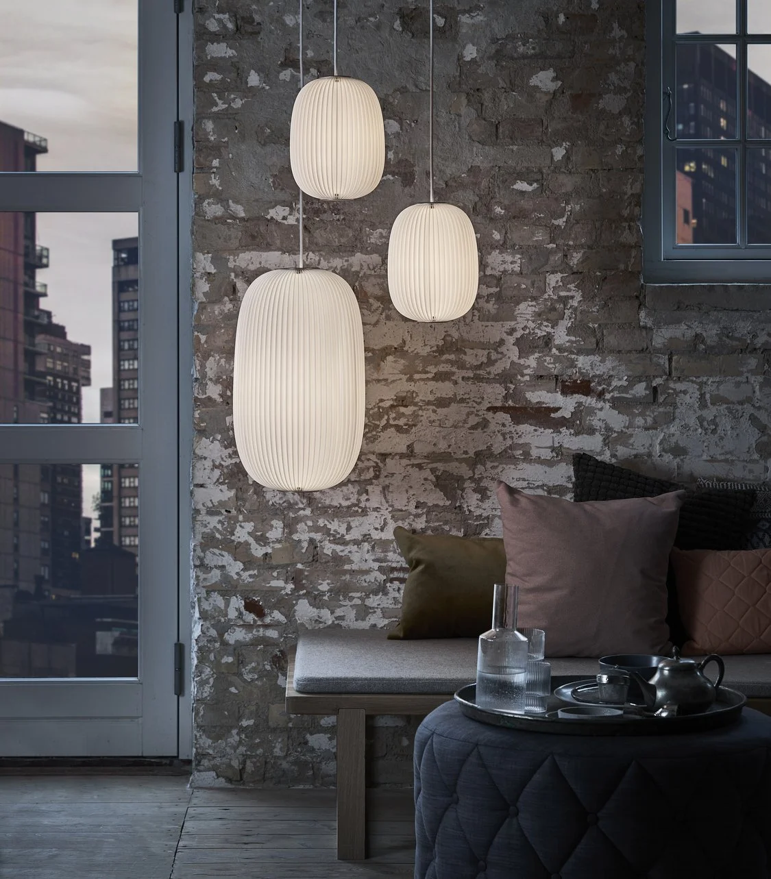 LeKlint135_Lamella4_pendant_lifestyle1.jpg