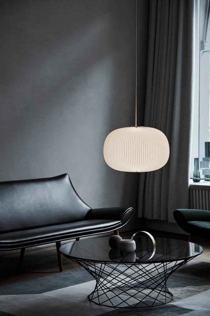 LeKlint132_Lamella1_pendant_lifestyle1.jpg