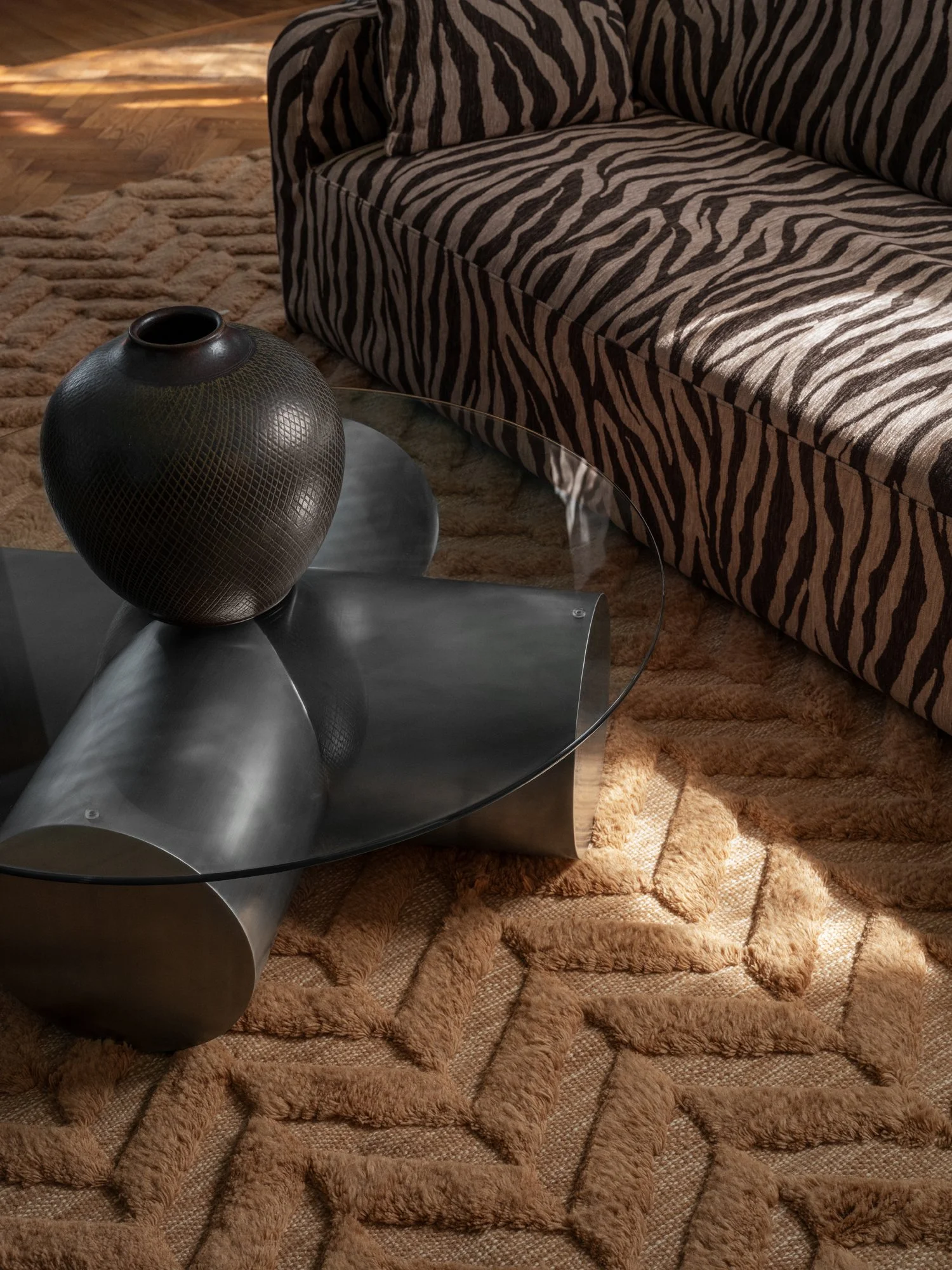 DUSTY DECO37783.jpg