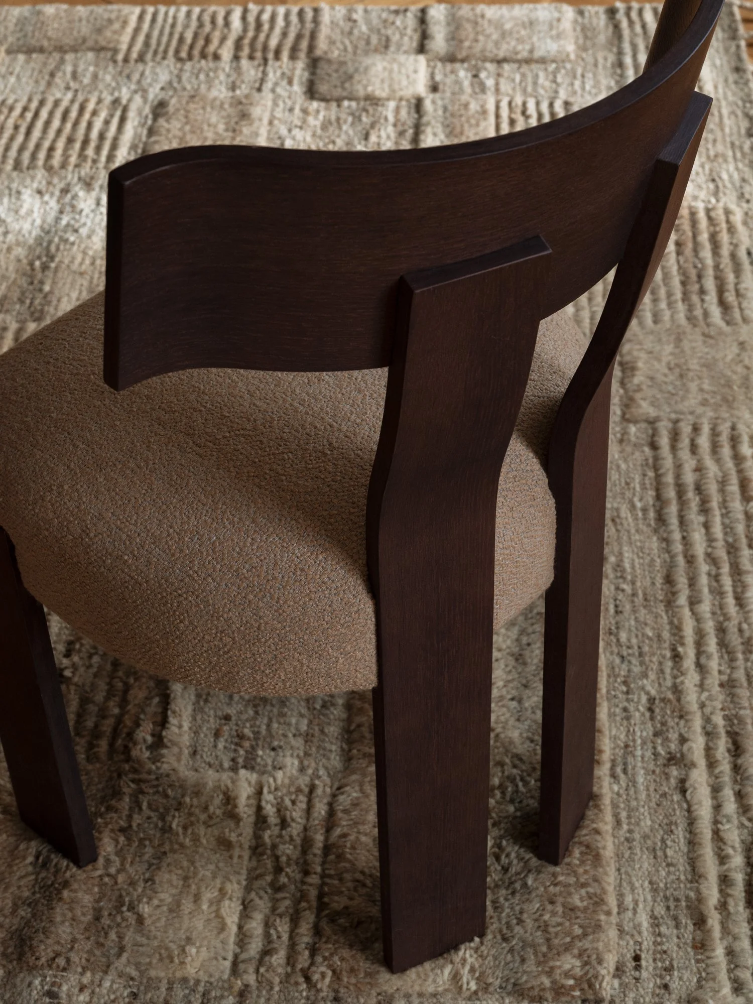 DUSTY DECO38001.jpg