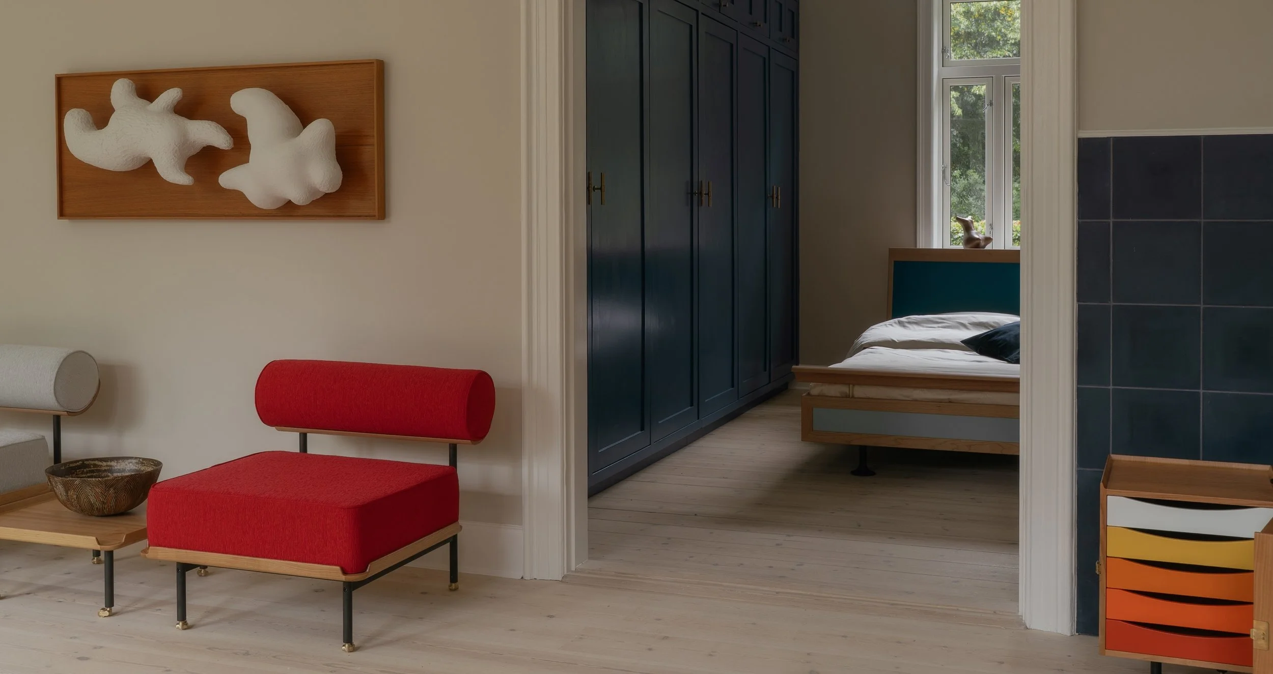 A Love Letter Written in Furniture: Finn Juhl's Bedroom Returns to Paris