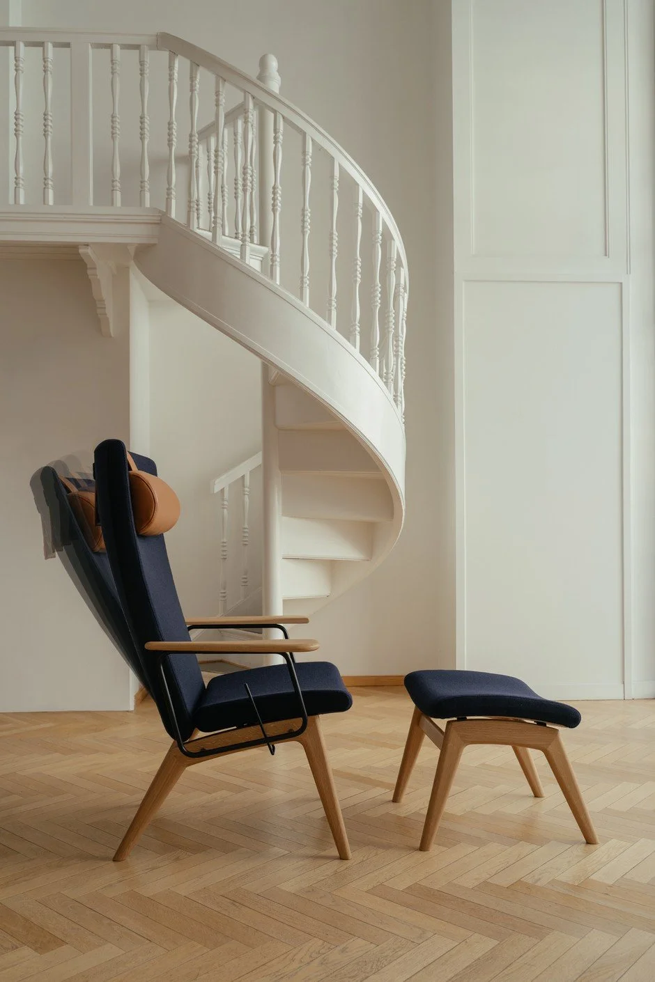 Hiro Chair_Tall_Footstool_1.jpg