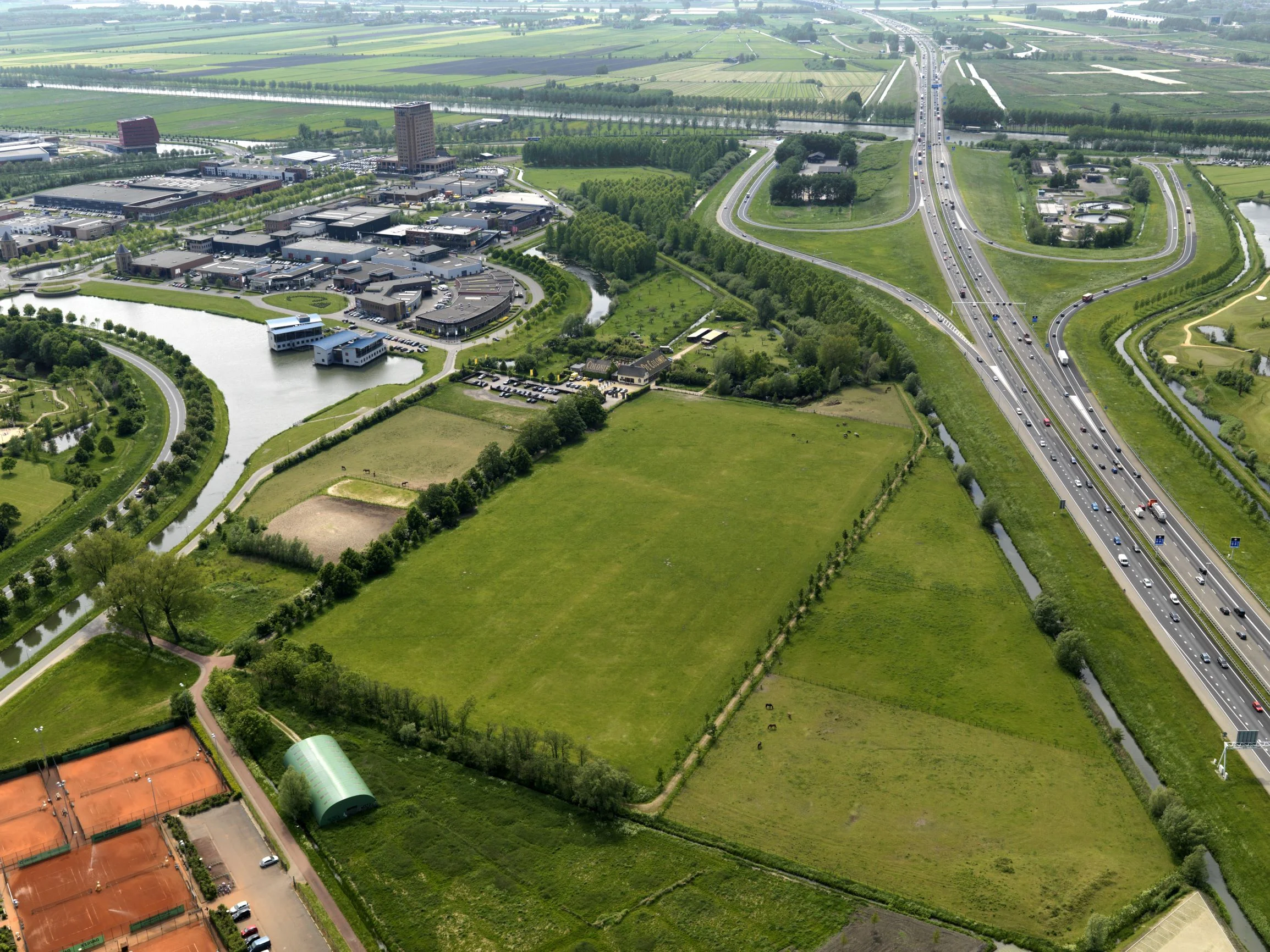 VW luchtfoto3 COMP.jpg