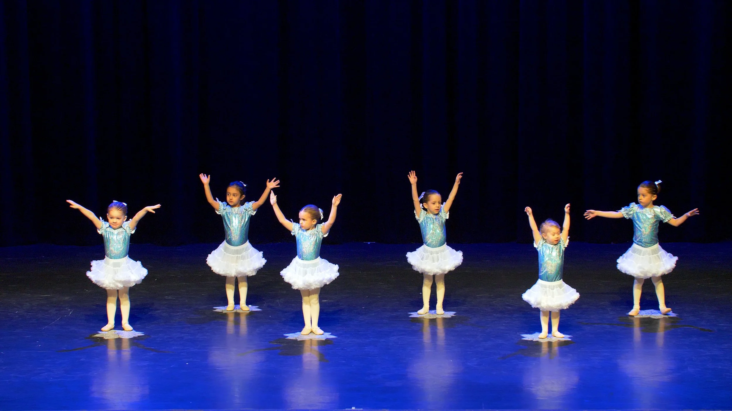 iDance 2025 Dec_03.jpg