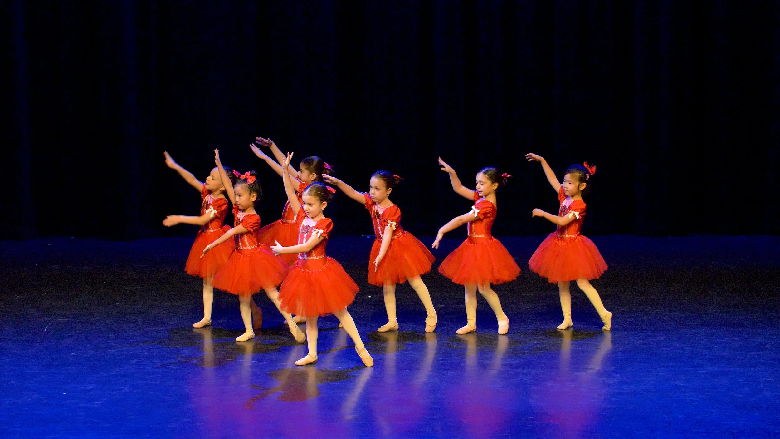 iDance 2025 Dec_08.jpg