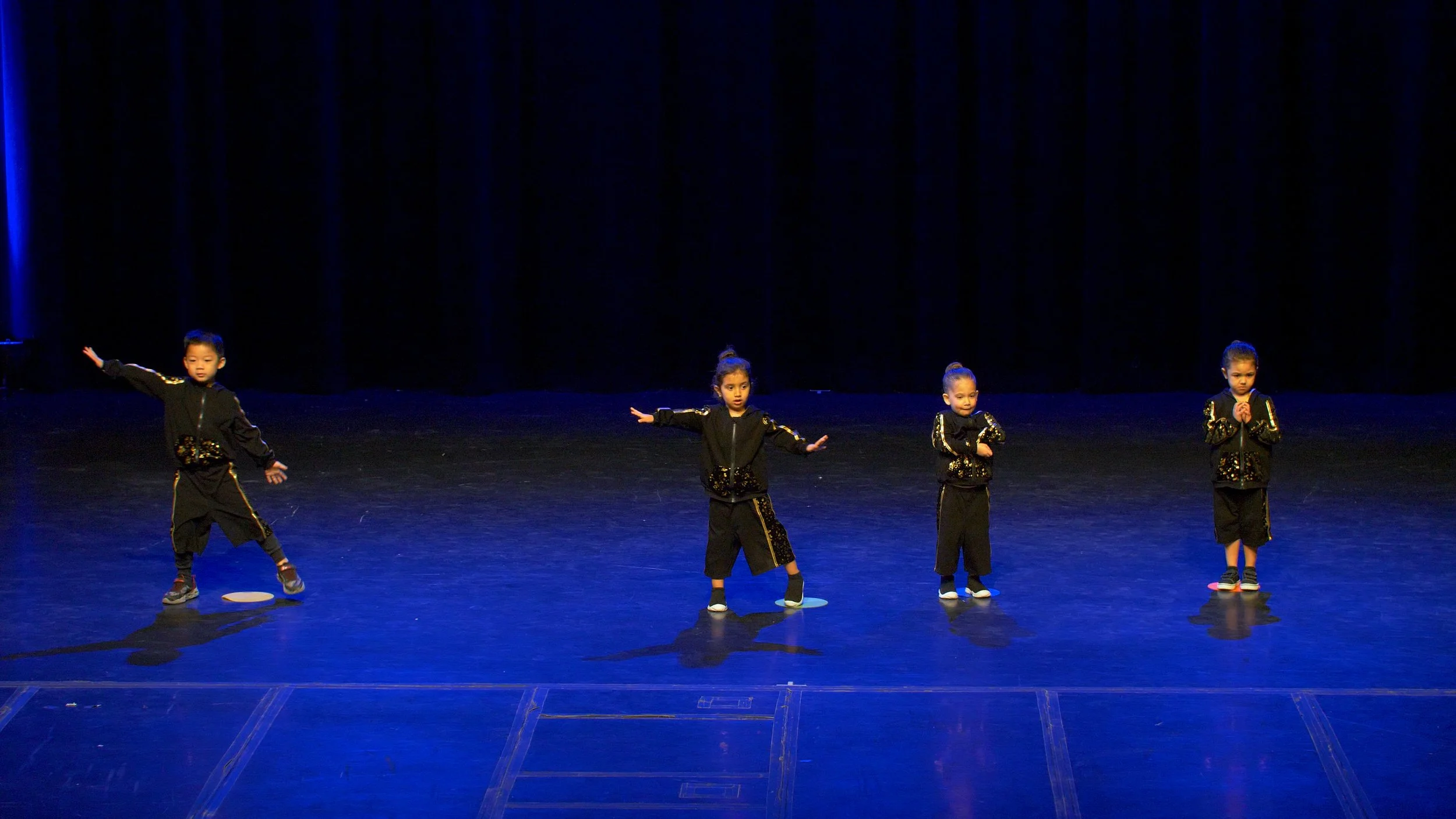 iDance 2025 Dec_11.jpg