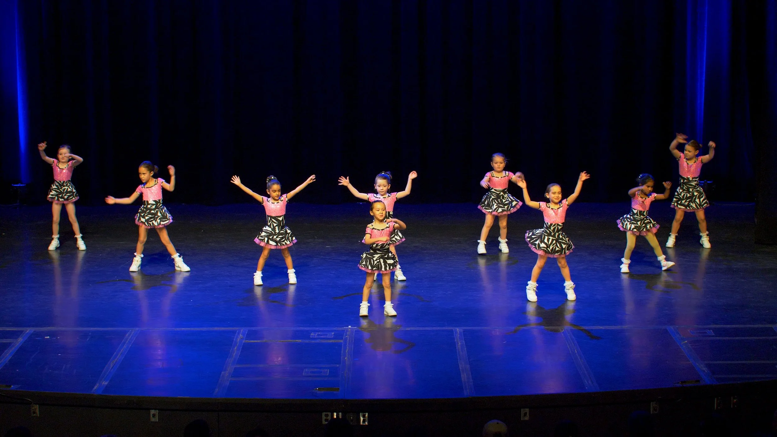 iDance 2025 Dec_13.jpg