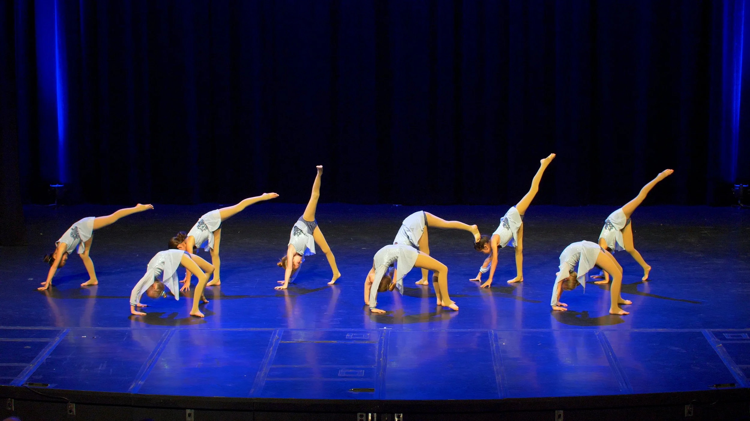 iDance 2025 Dec_18.jpg