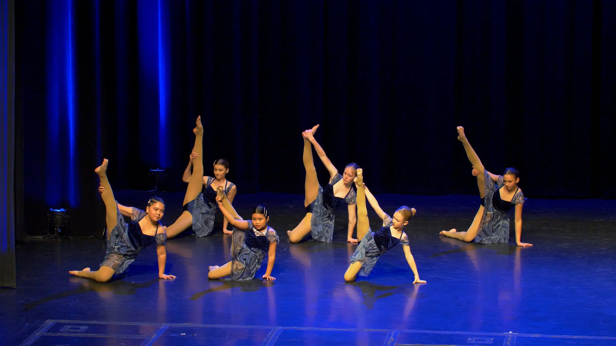 iDance 2025 Dec_70.jpg