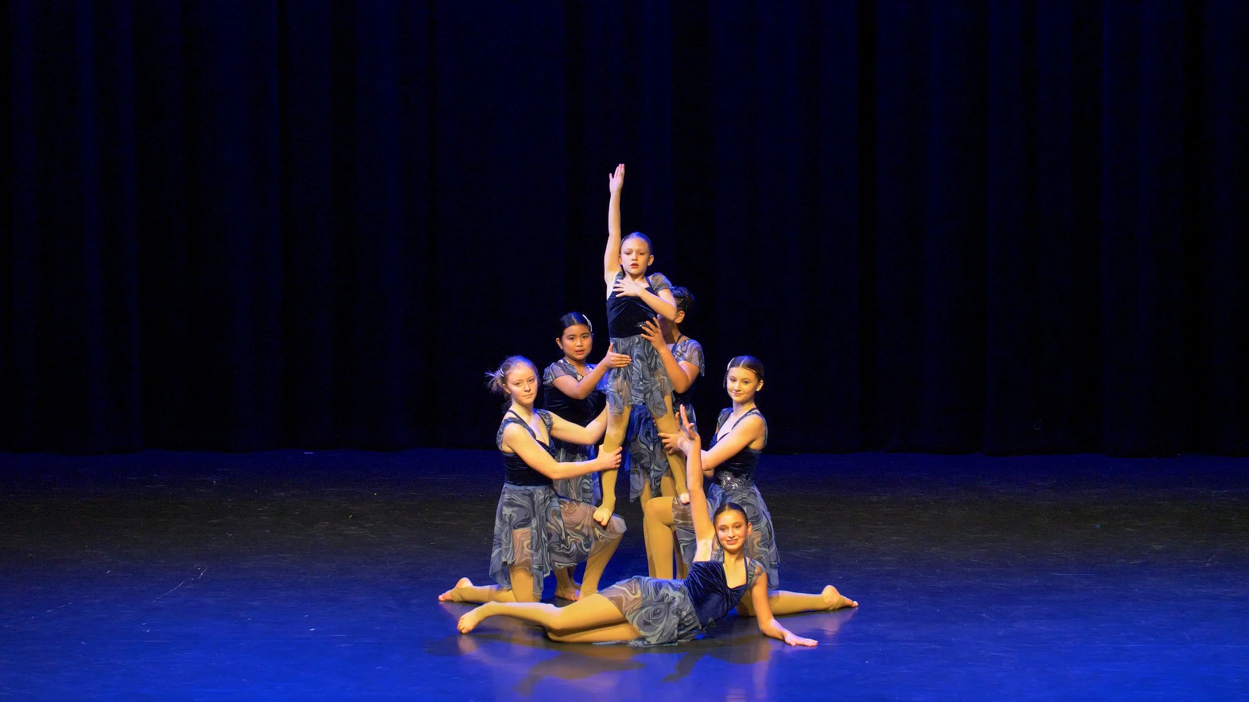 iDance 2025 Dec_73.jpg