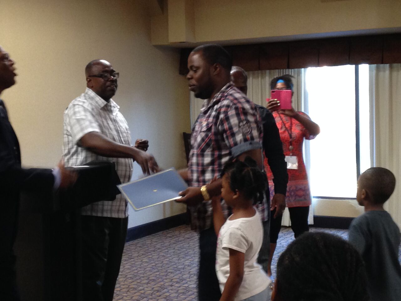 Local Kansas City Dad recognized at 20th Annual International Fatherhood Conference in 2017.