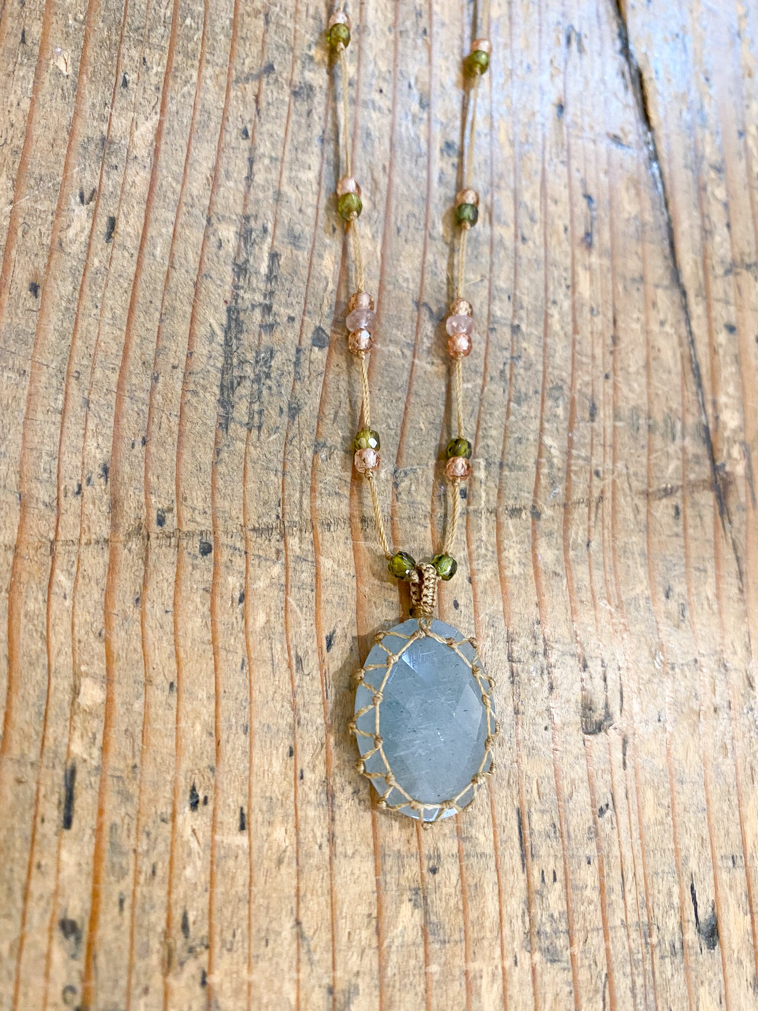 Sharing - long tibetan necklace - aquamarine