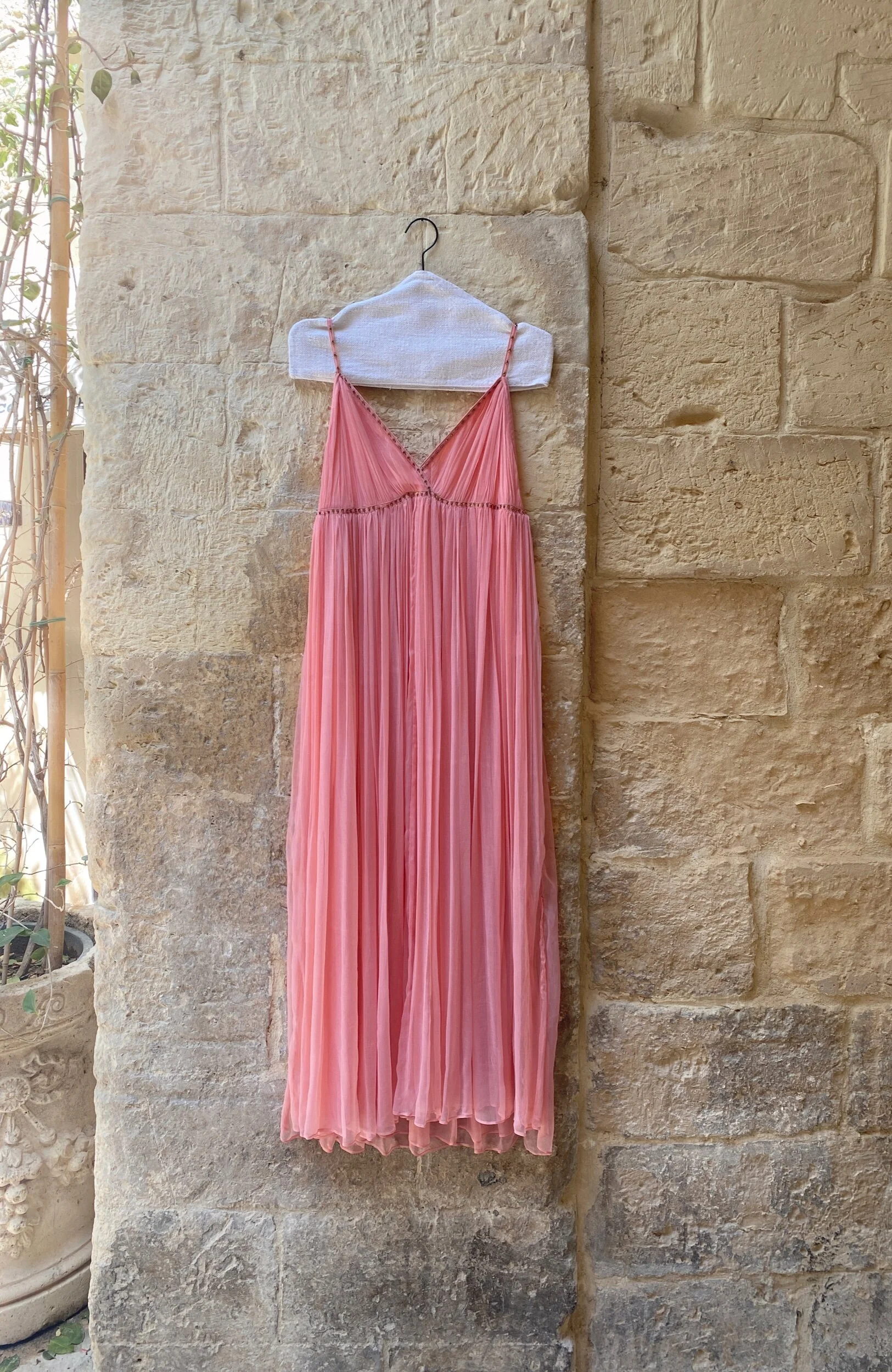 E2F8DE79-2BE4-4F26-BCE5-8BF973B23B57