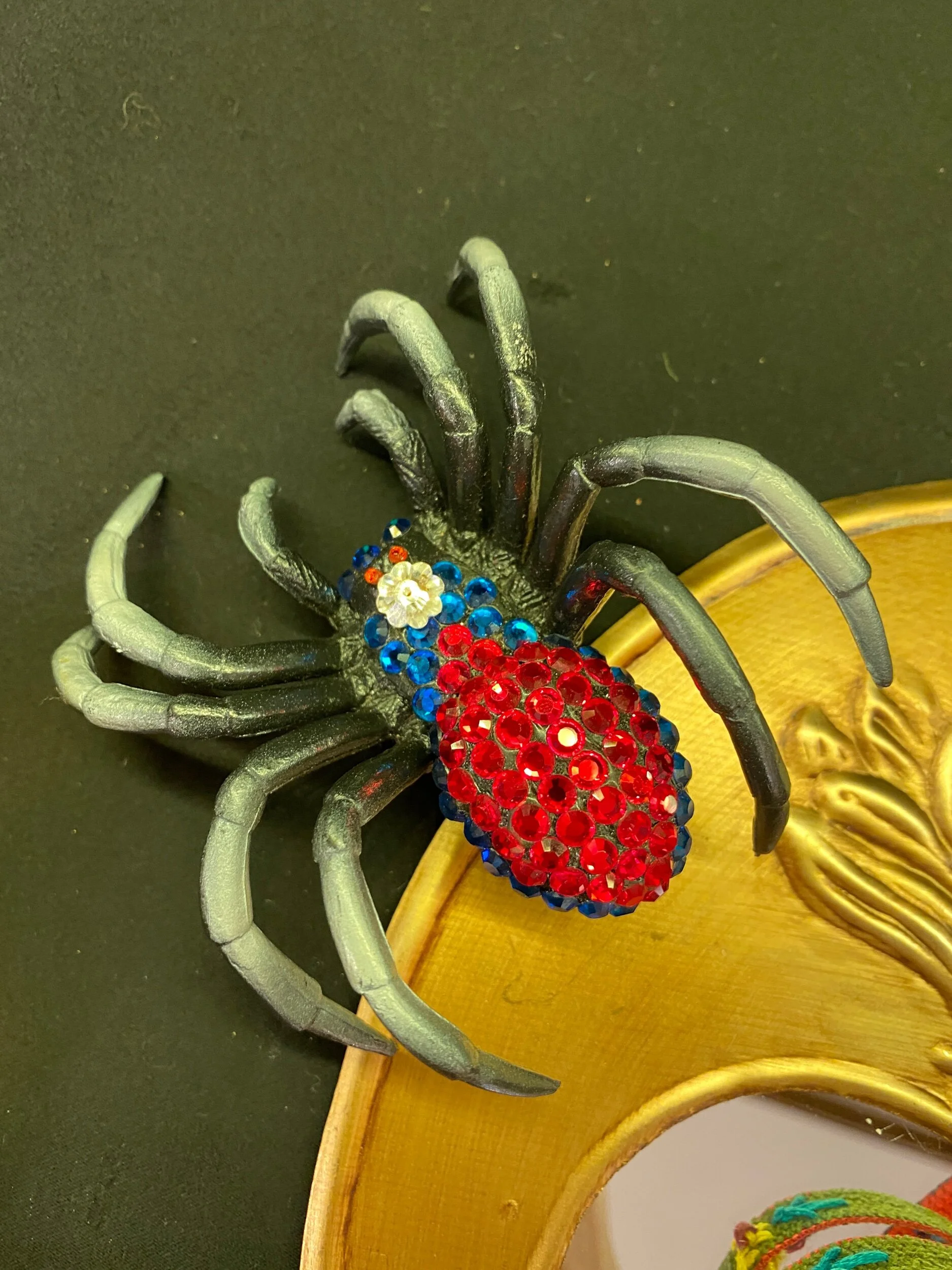 85589EA1-E727-4D43-957B-D29FDC74D581