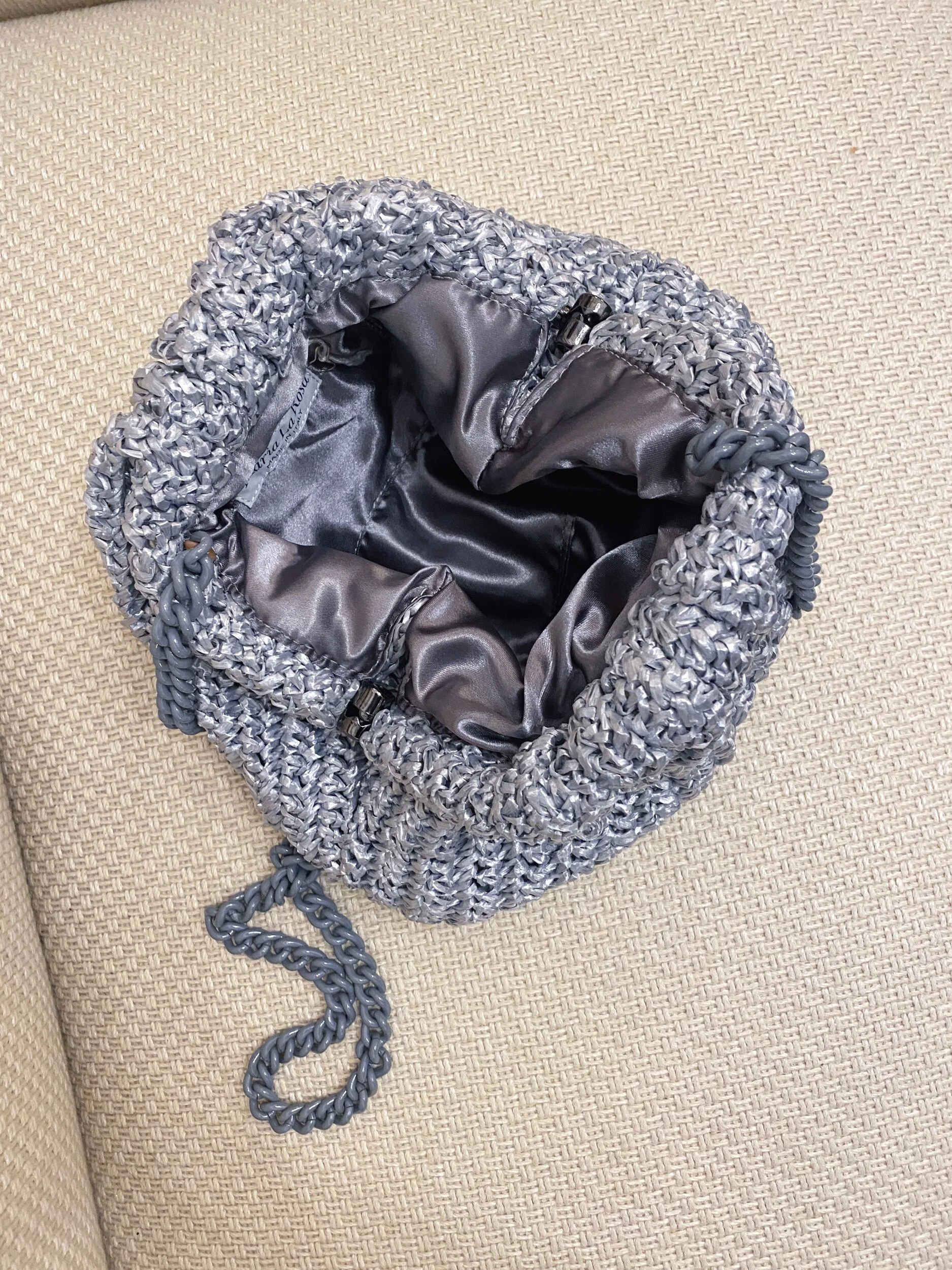 EECF4BEF-9960-449C-A0C4-BBE60D628156