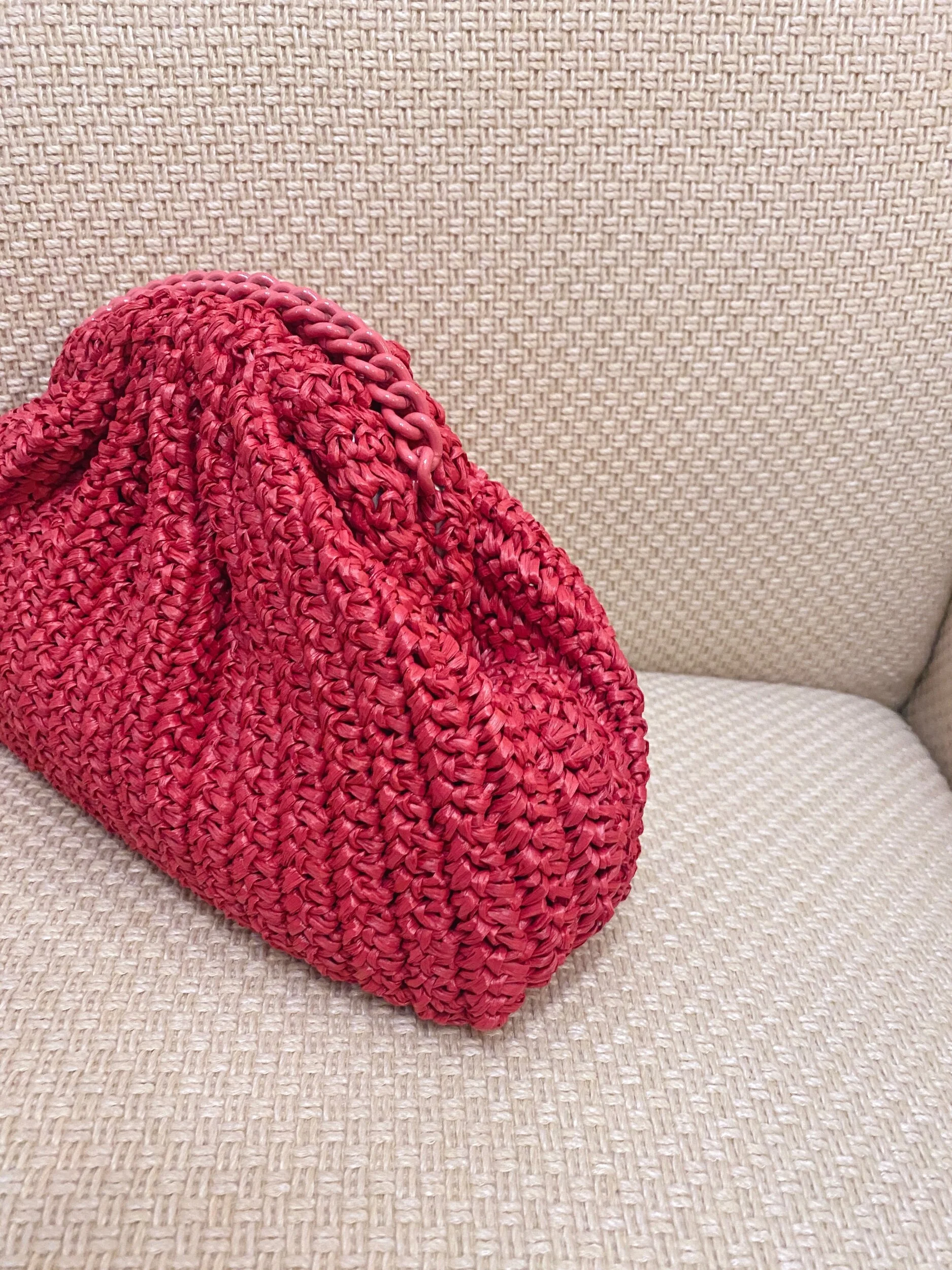 EAD47B17-3A6E-45A1-A719-48E36FDD0567