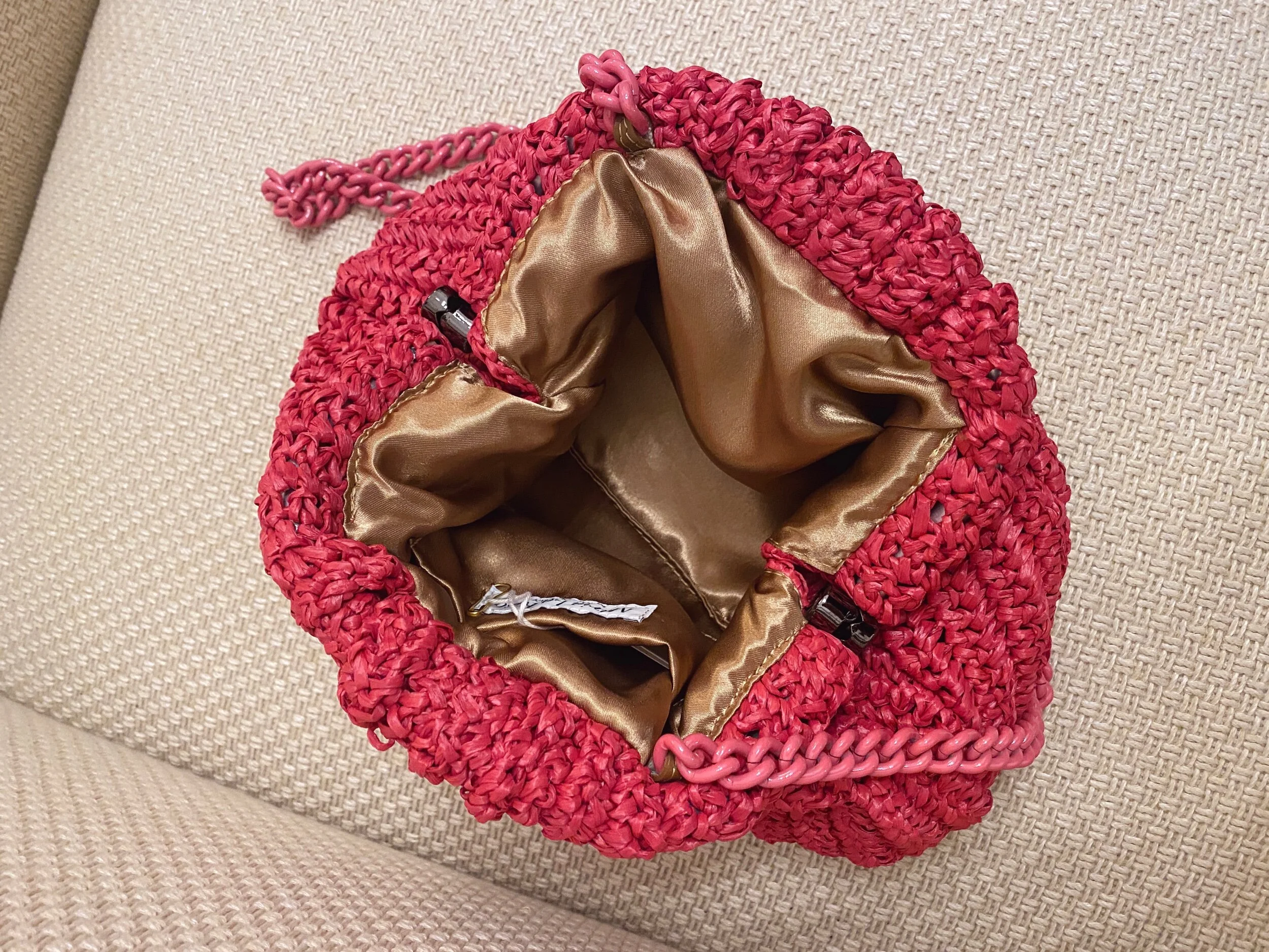 919CEBB8-BD9A-4099-B2ED-E9EEBAA85453