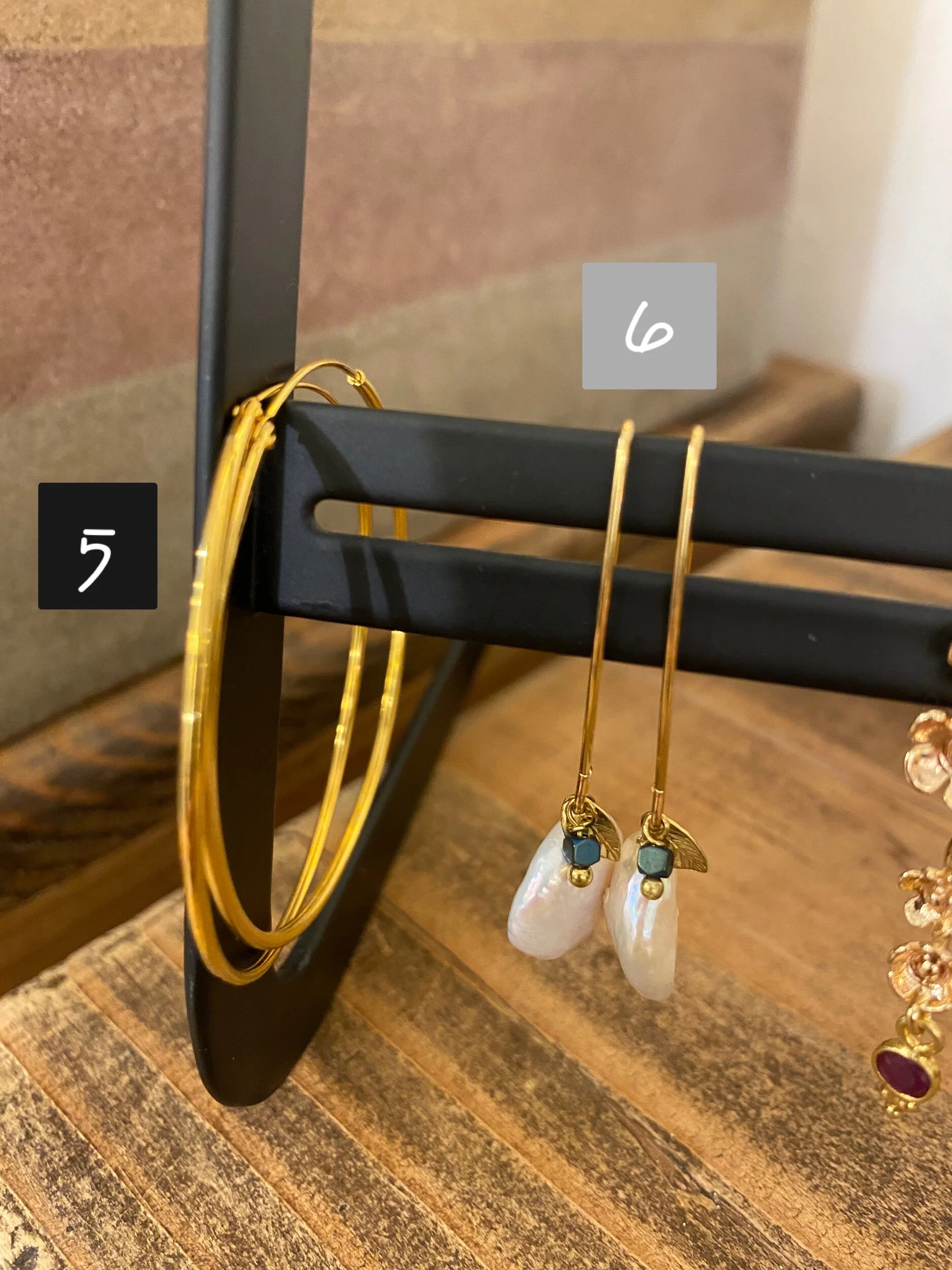 23037CD7-02D3-4606-BDEE-1F4DC306A0EE