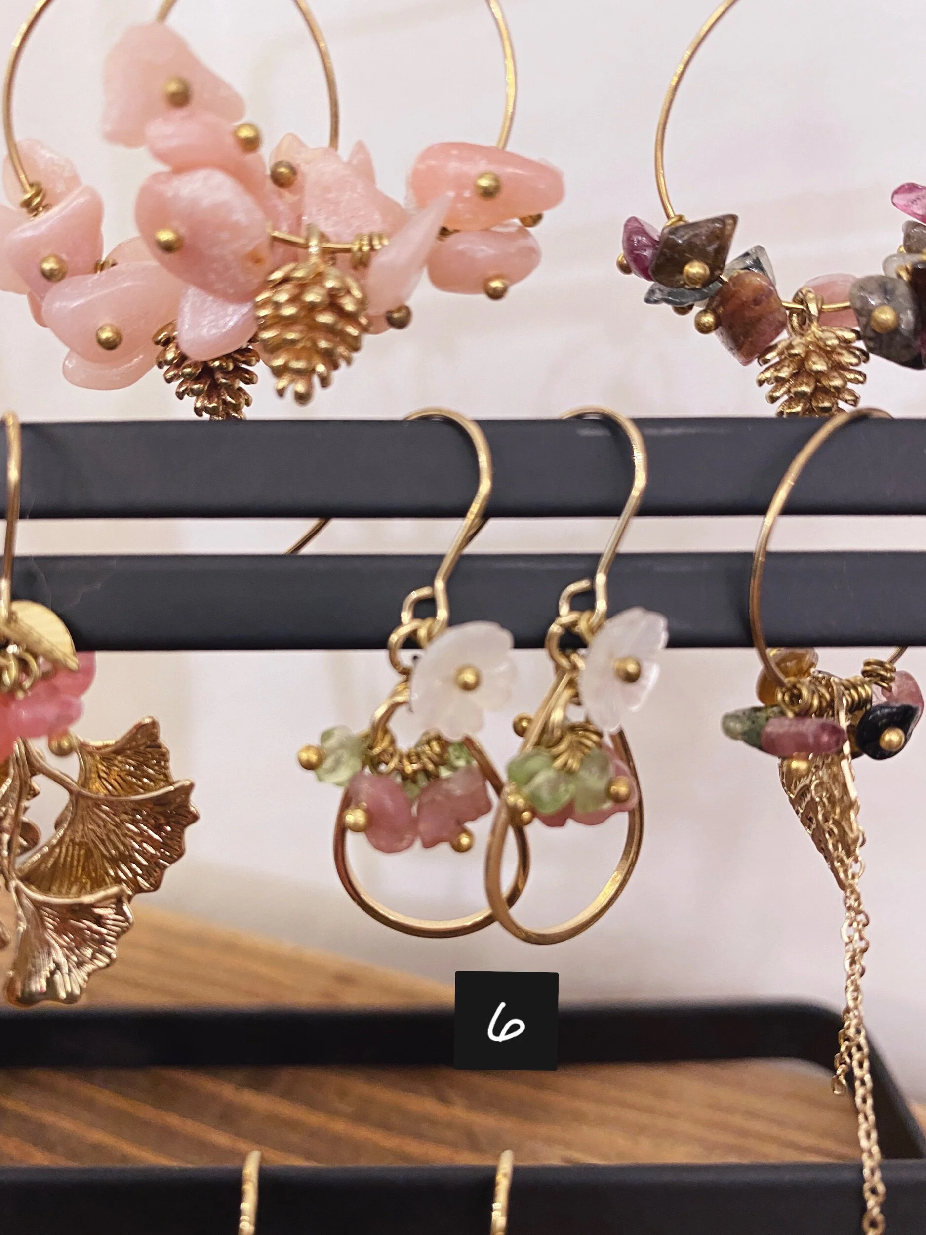 C489AB3E-B9F7-404F-B193-21BDA7B43D30