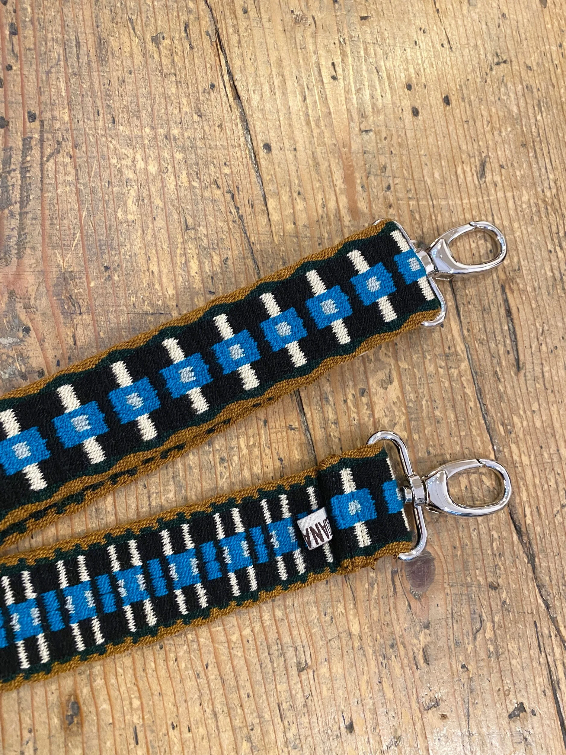 13409B7F-2167-4B95-AEF3-586C783F42C3