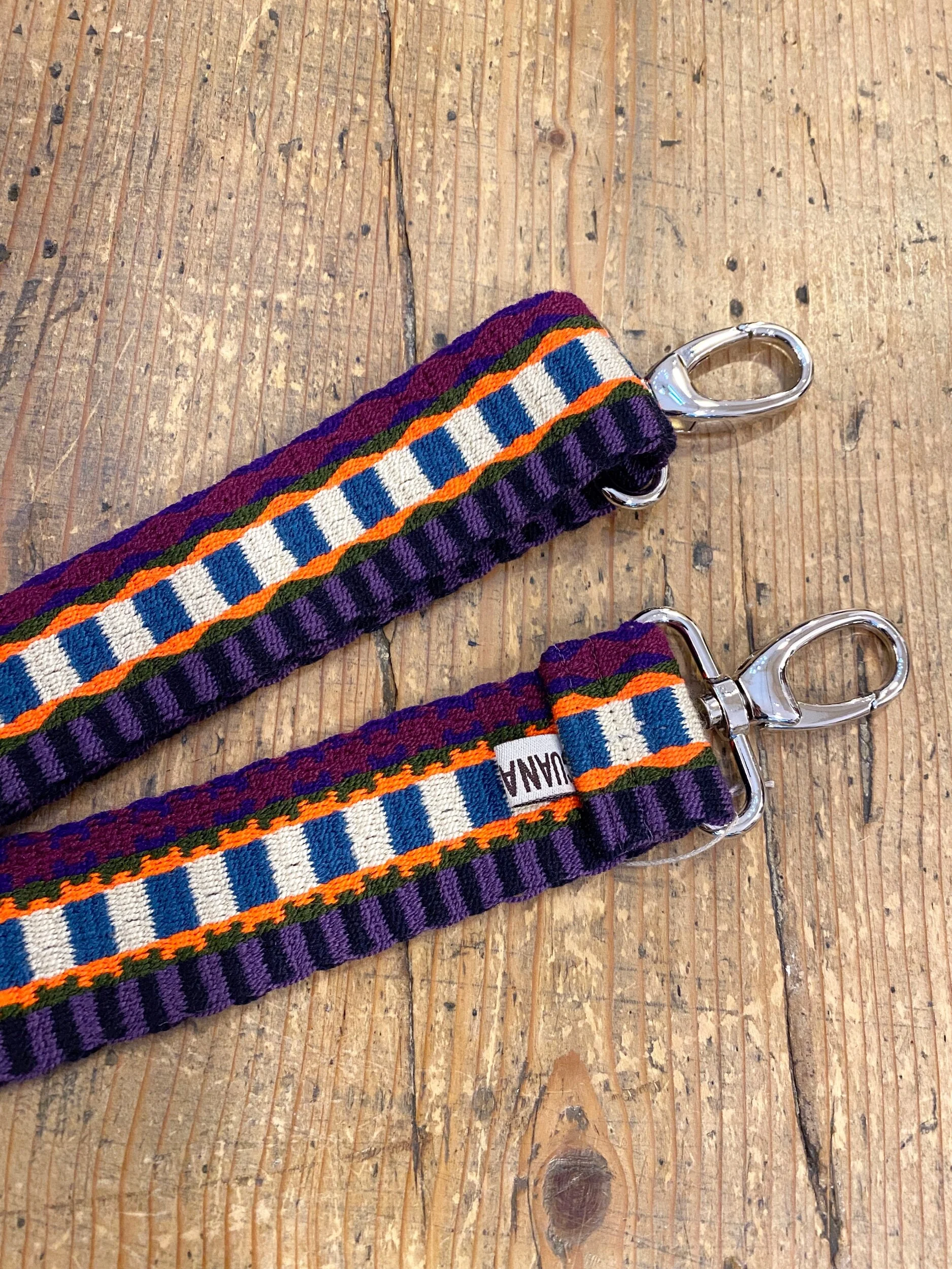 8F8E6D19-0D88-4F1C-9D51-B4911F0396E2