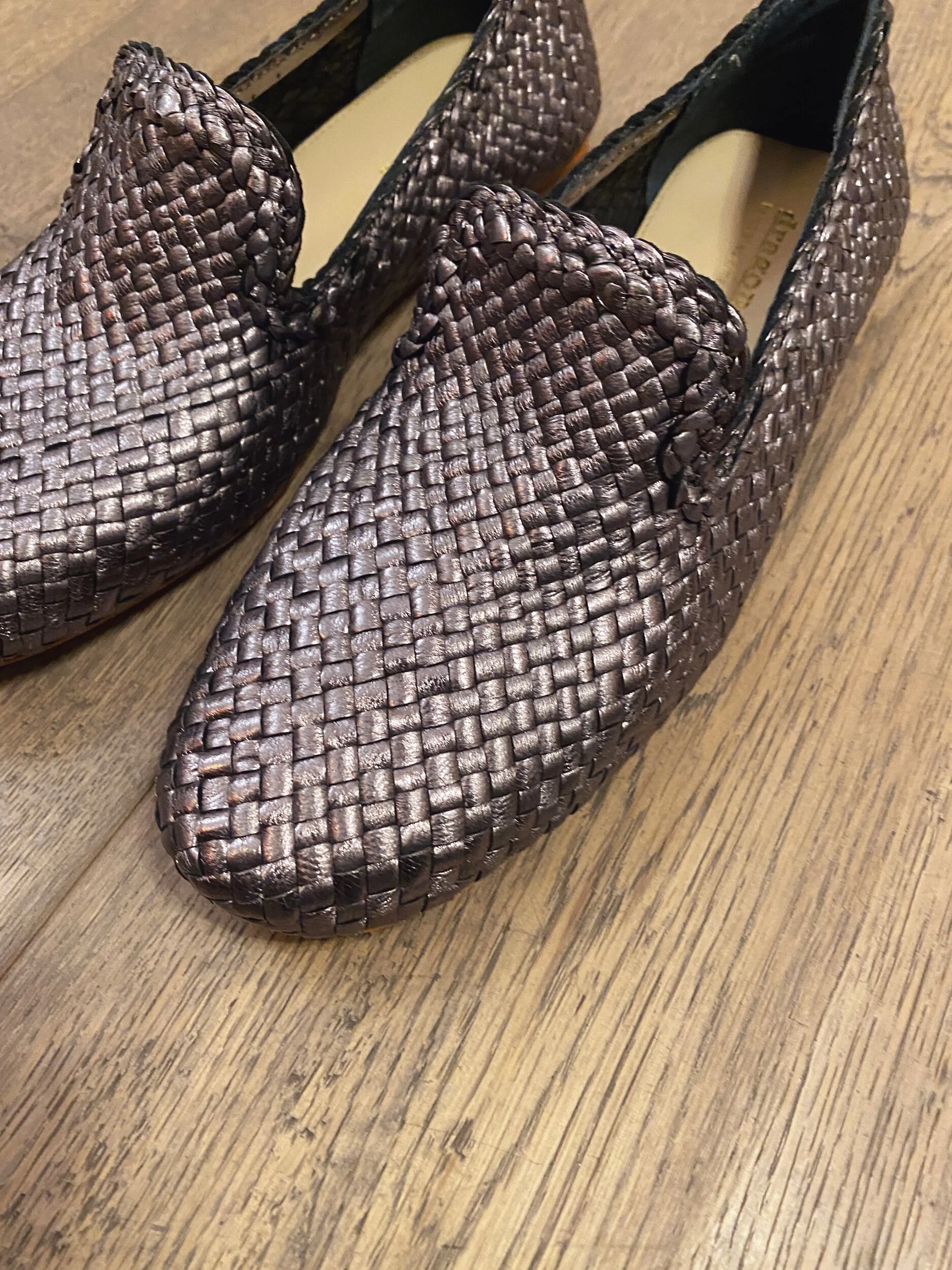 94054856-80C2-4538-9473-EF3B1D9E9ACC