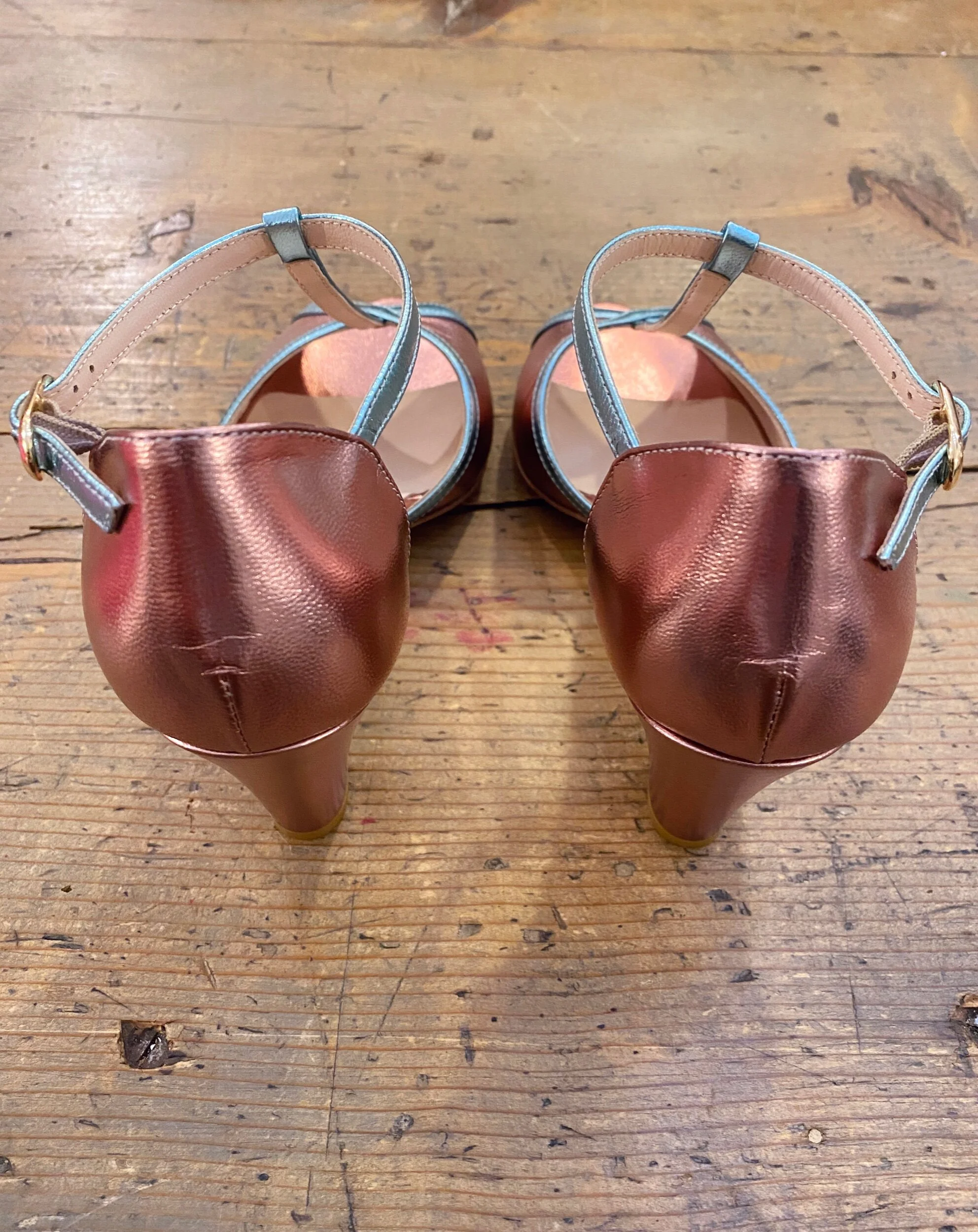 43BCE72A-6D06-468B-B4C1-BC0BE0BC8DF3