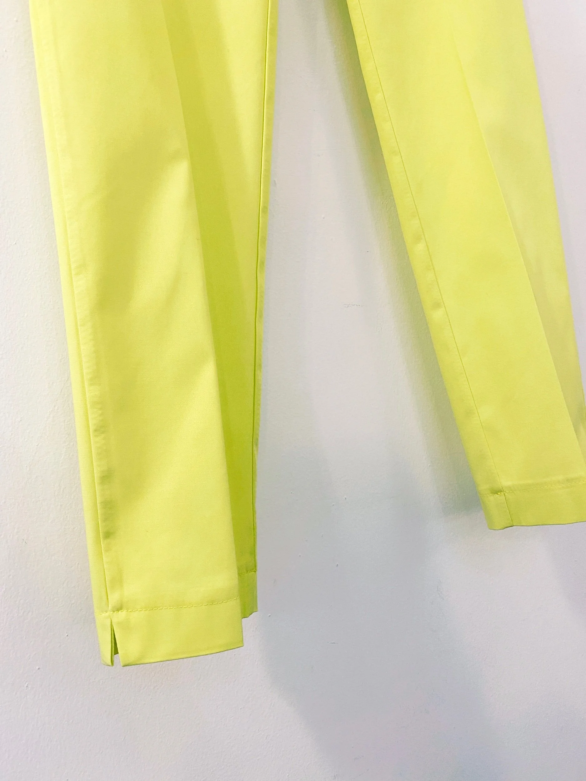 122B3E39-E8FA-41A6-9FD0-4EBA3FFC2DFF