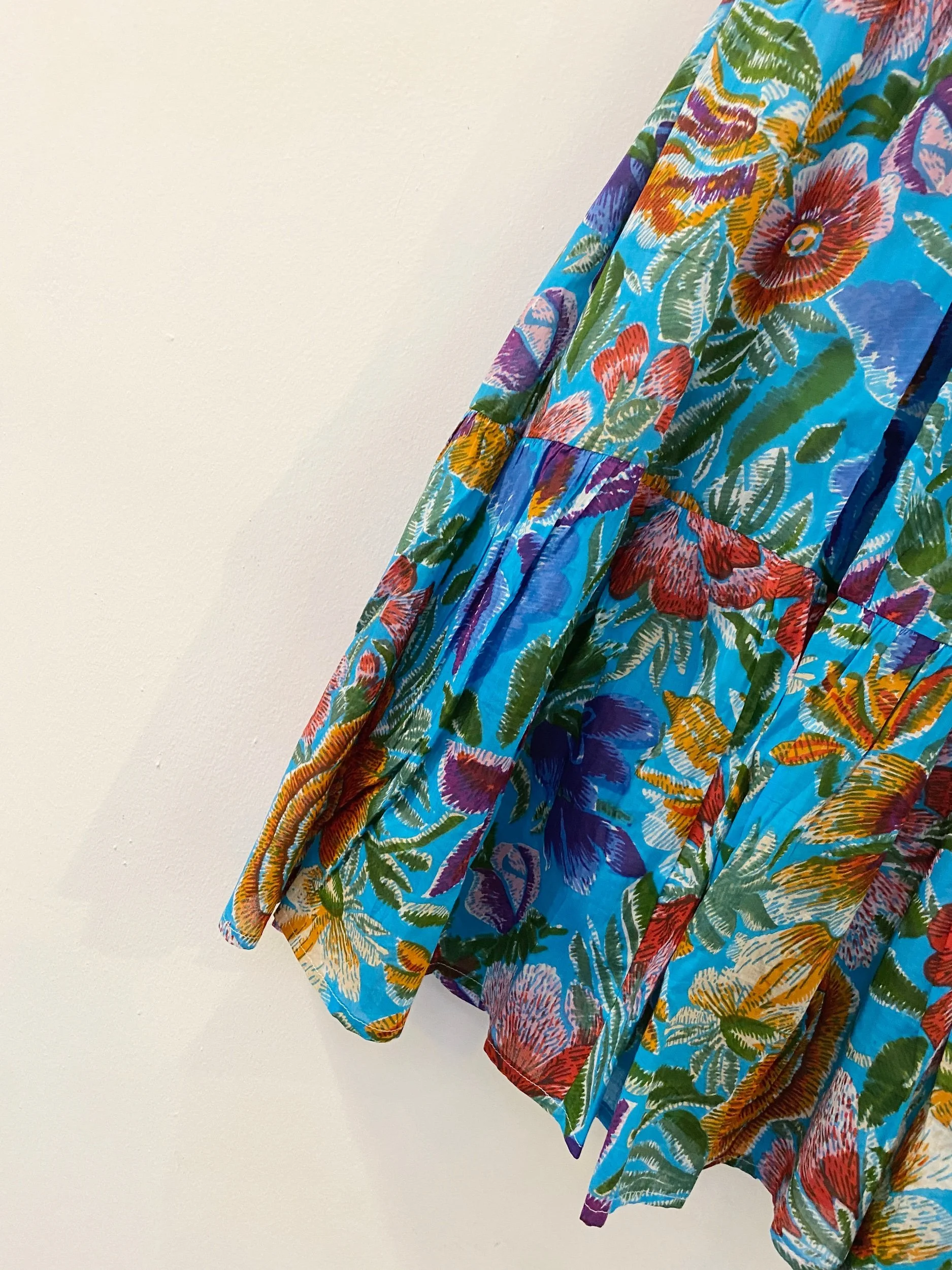 F2391B2F-432E-460E-B40E-A8E89E5230DF