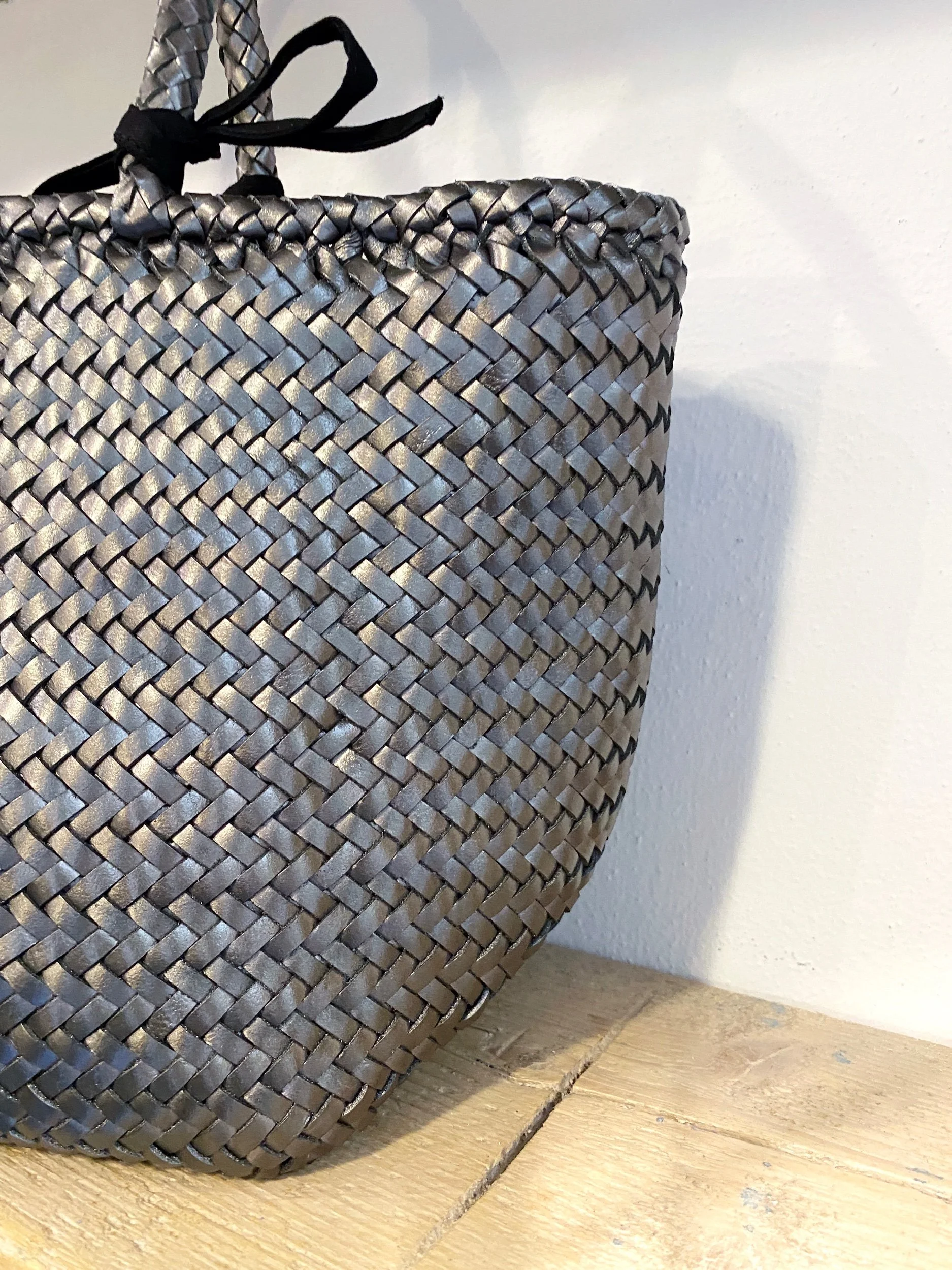 8A142825-6459-4541-9F95-C14DBF71A891