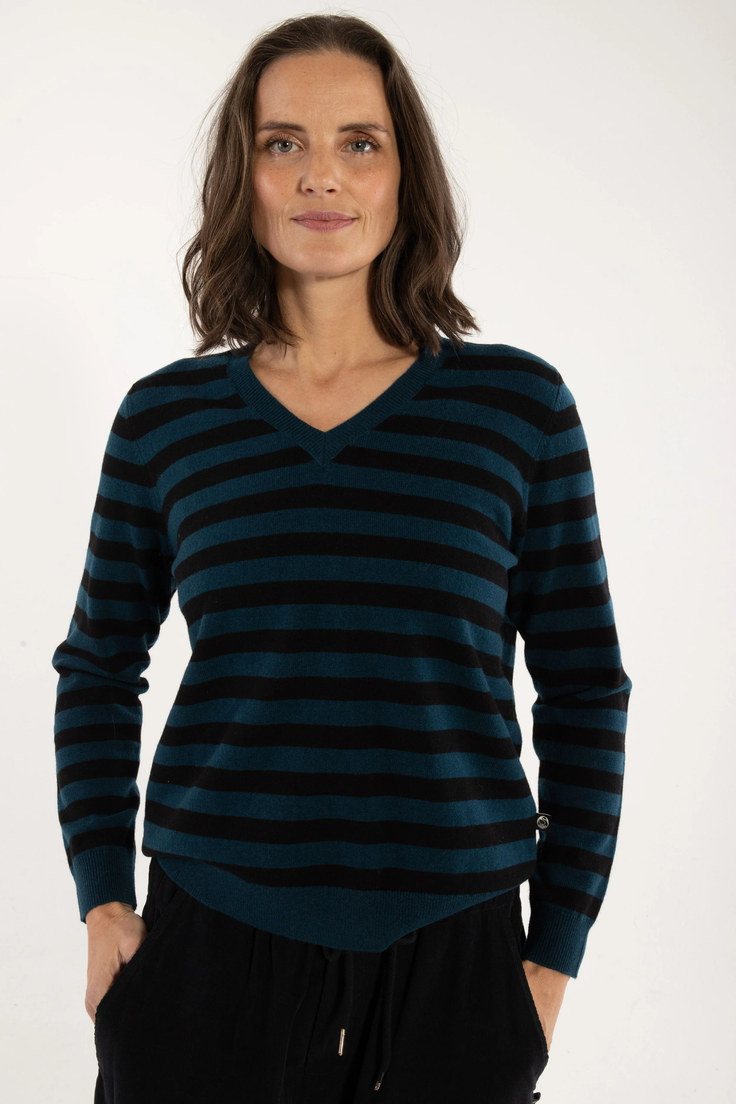 DANESAINT MERINO WOOL SWEATER-DK SLATE BLACK0-0.jpg