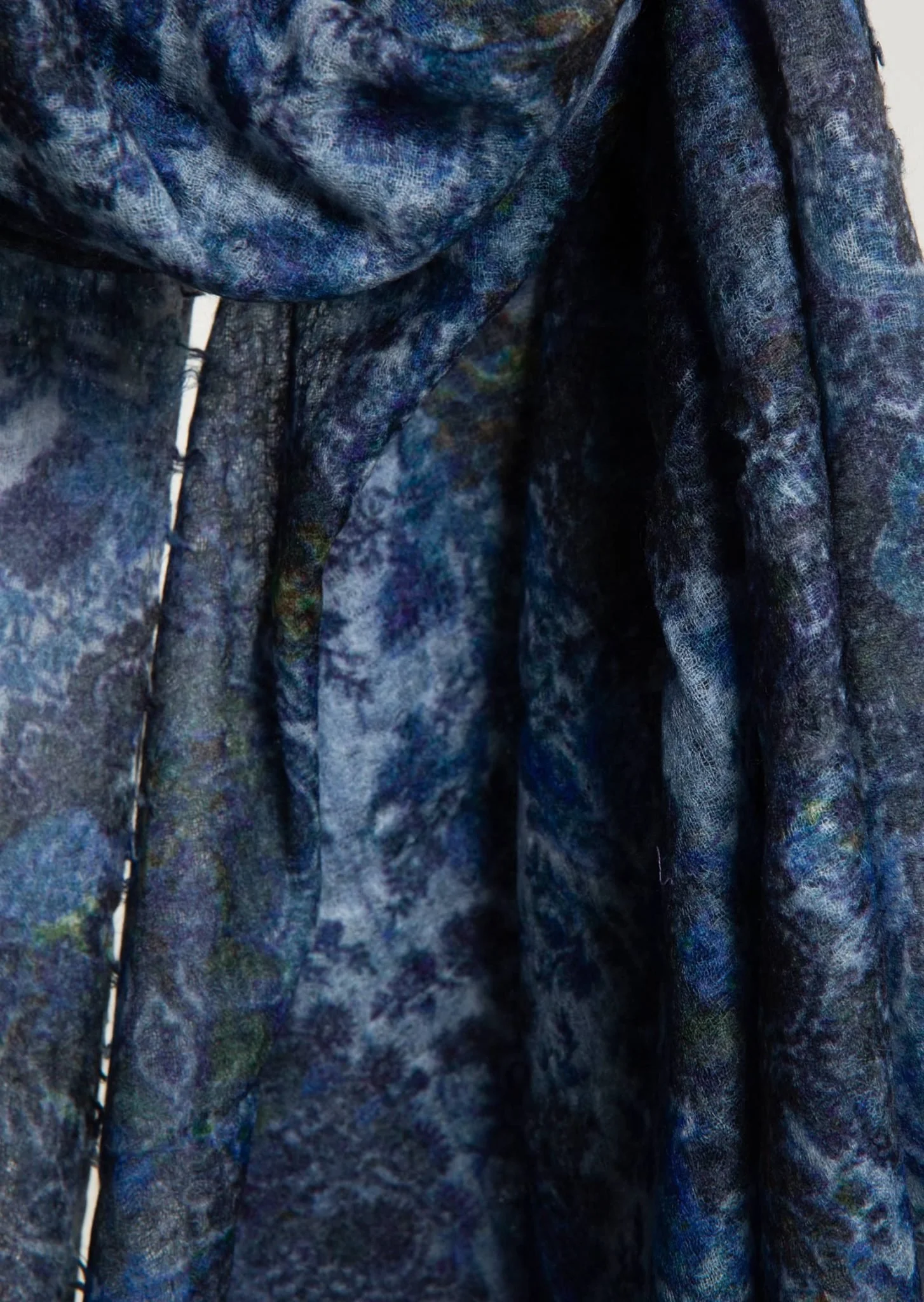 SOUFFLE SEMI FELTED PRINT Blues1.jpeg