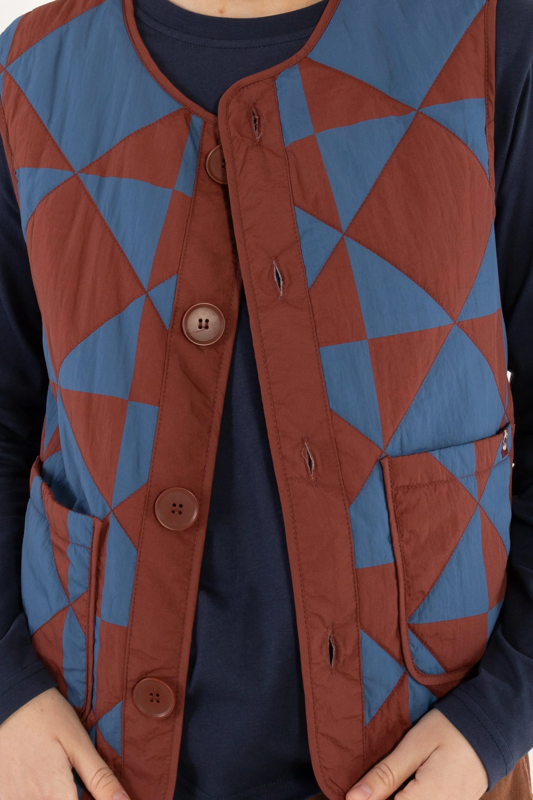 DANEFIELD_AOP_THERMO_VEST_DK_BRICK_WARM_BLUE_DIAMTERIC5.jpg
