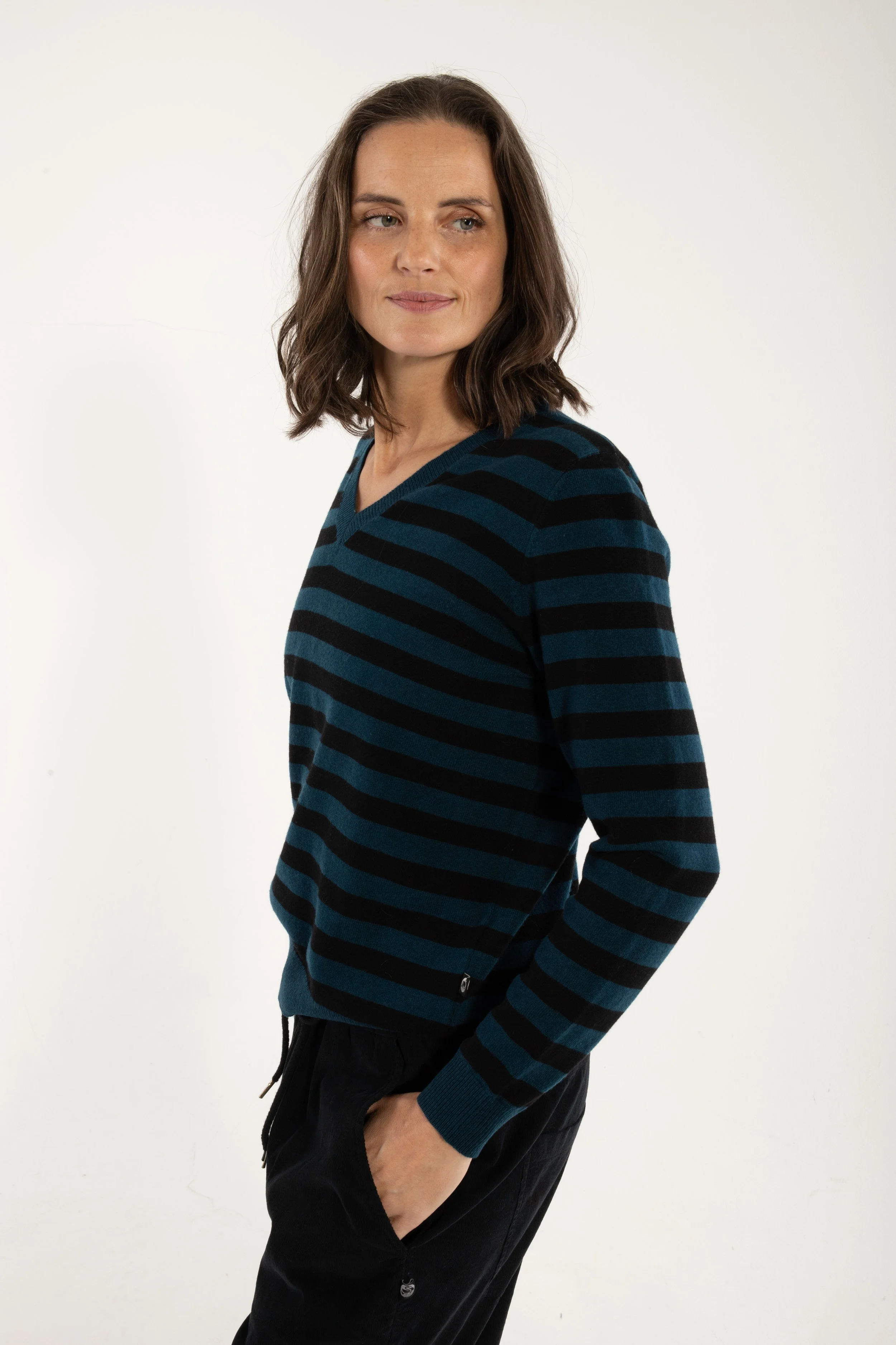 DANESAINT MERINO WOOL SWEATER-DK SLATE BLACK1-1.jpg