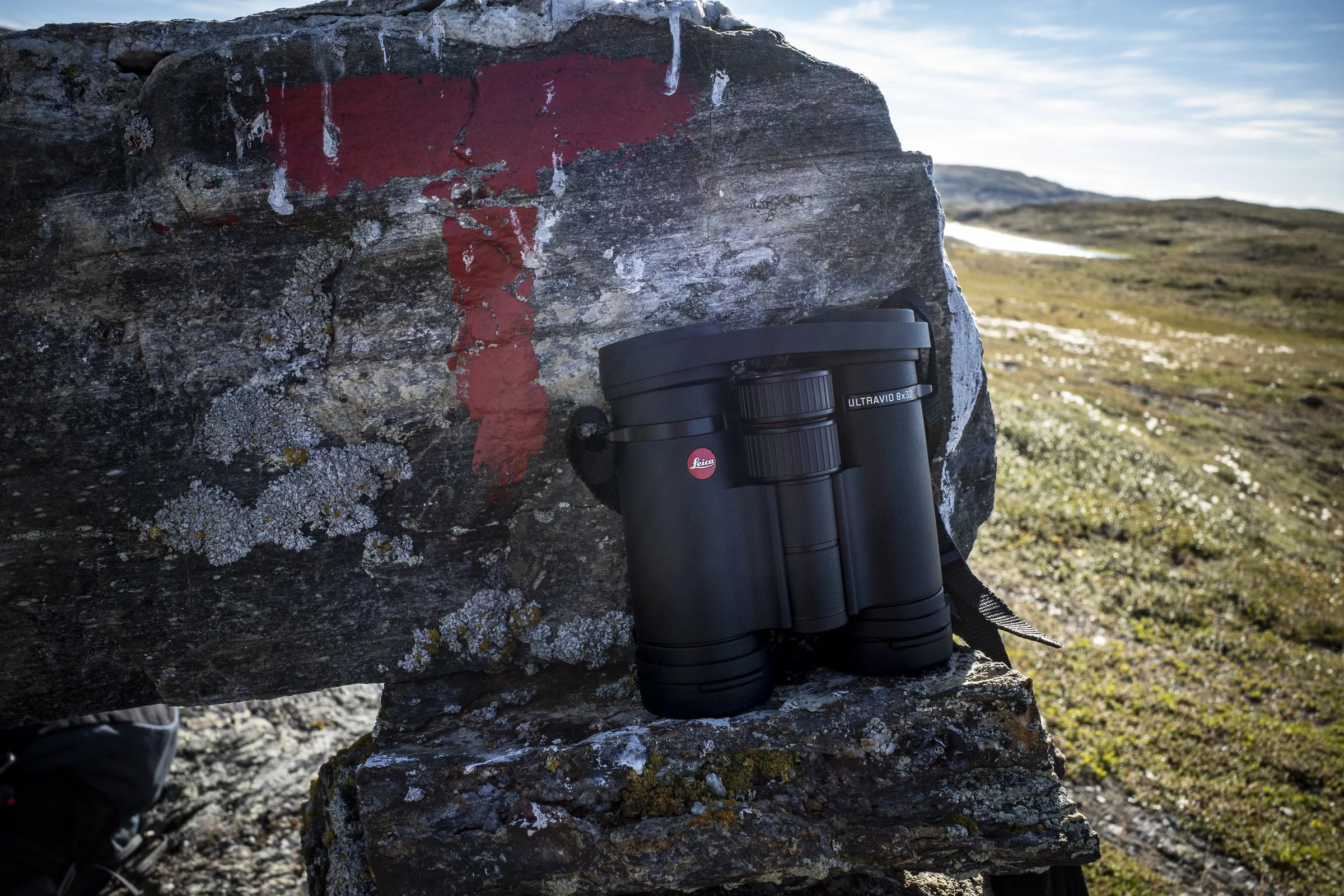 A binocular on a rock.