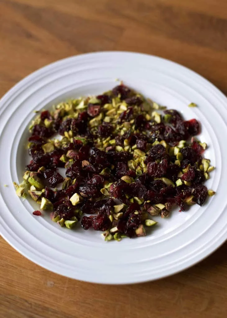 Cranberry Pistachio Cheesecake Ball
