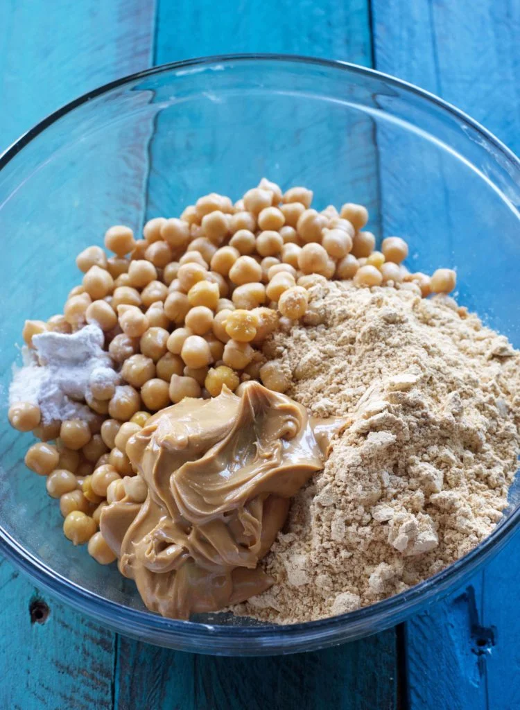 Gluten-Free Peanut Butter Chocolate Chip Cookies
