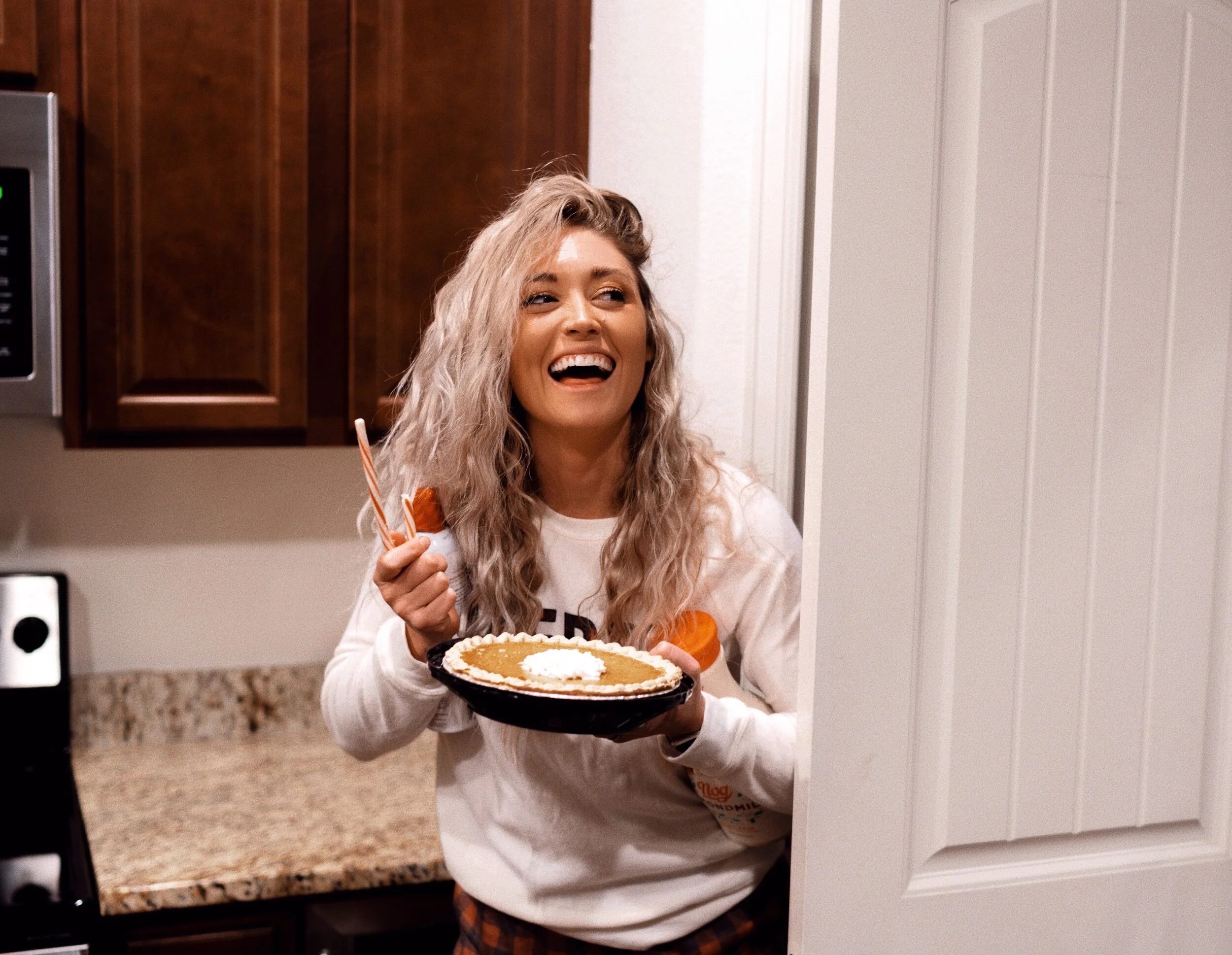 12 Ways to Avoid Overeating this Holiday Season