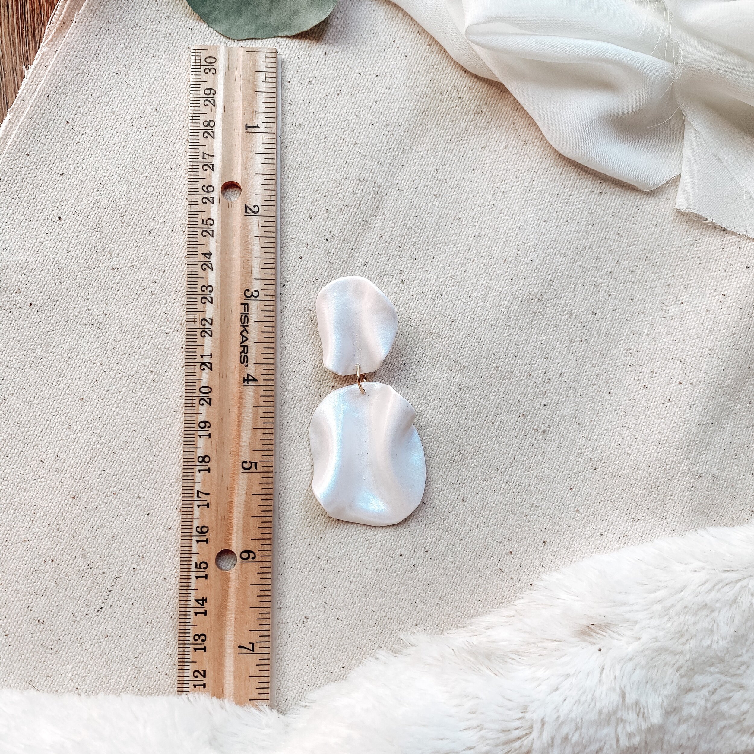 8830DFD1-BAB8-45D8-8923-D96AB2ACA8D3