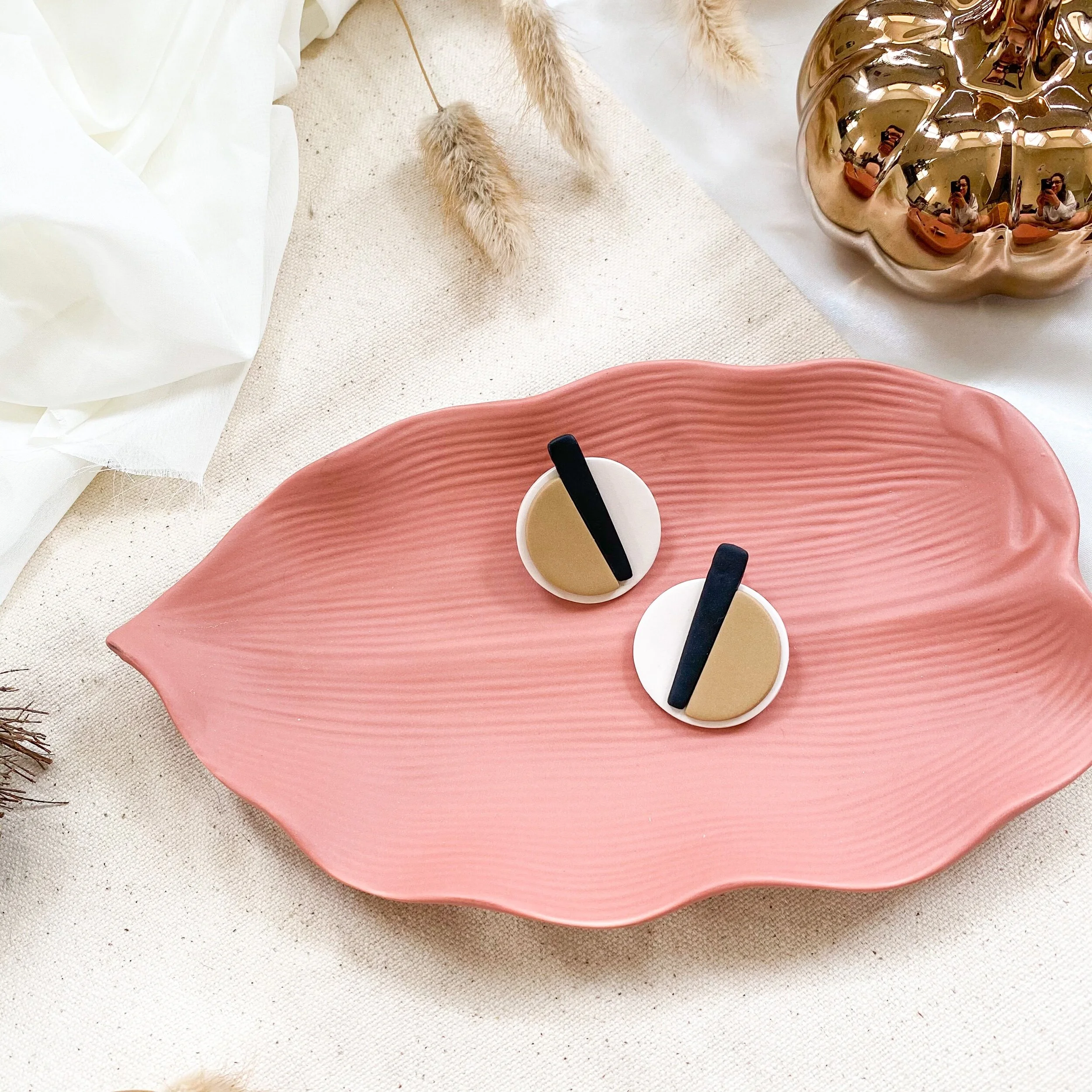 614D6E4A-36F0-45AF-A7F6-2D0DC5209C9E