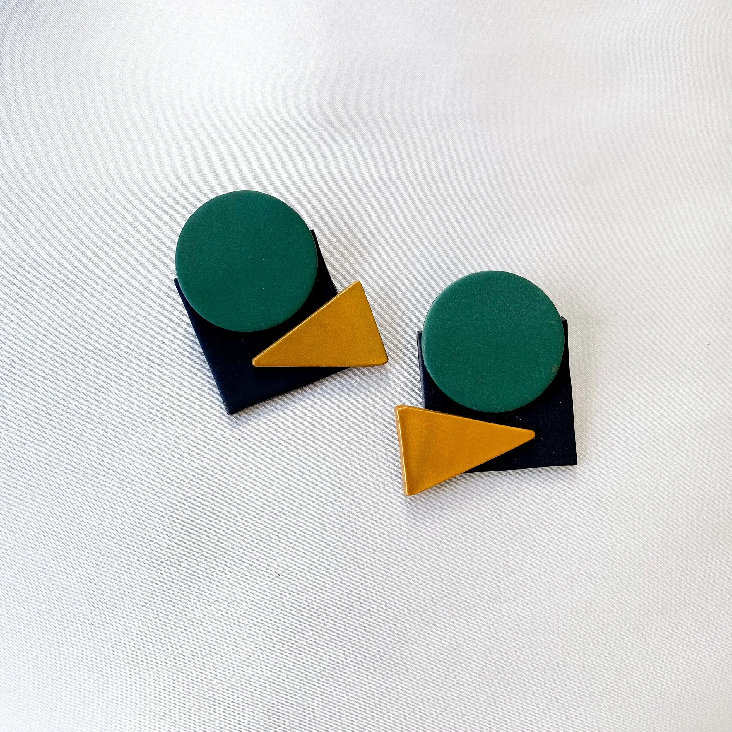 2F0C53B1-DF2D-46B7-805C-C91EBAE1B345