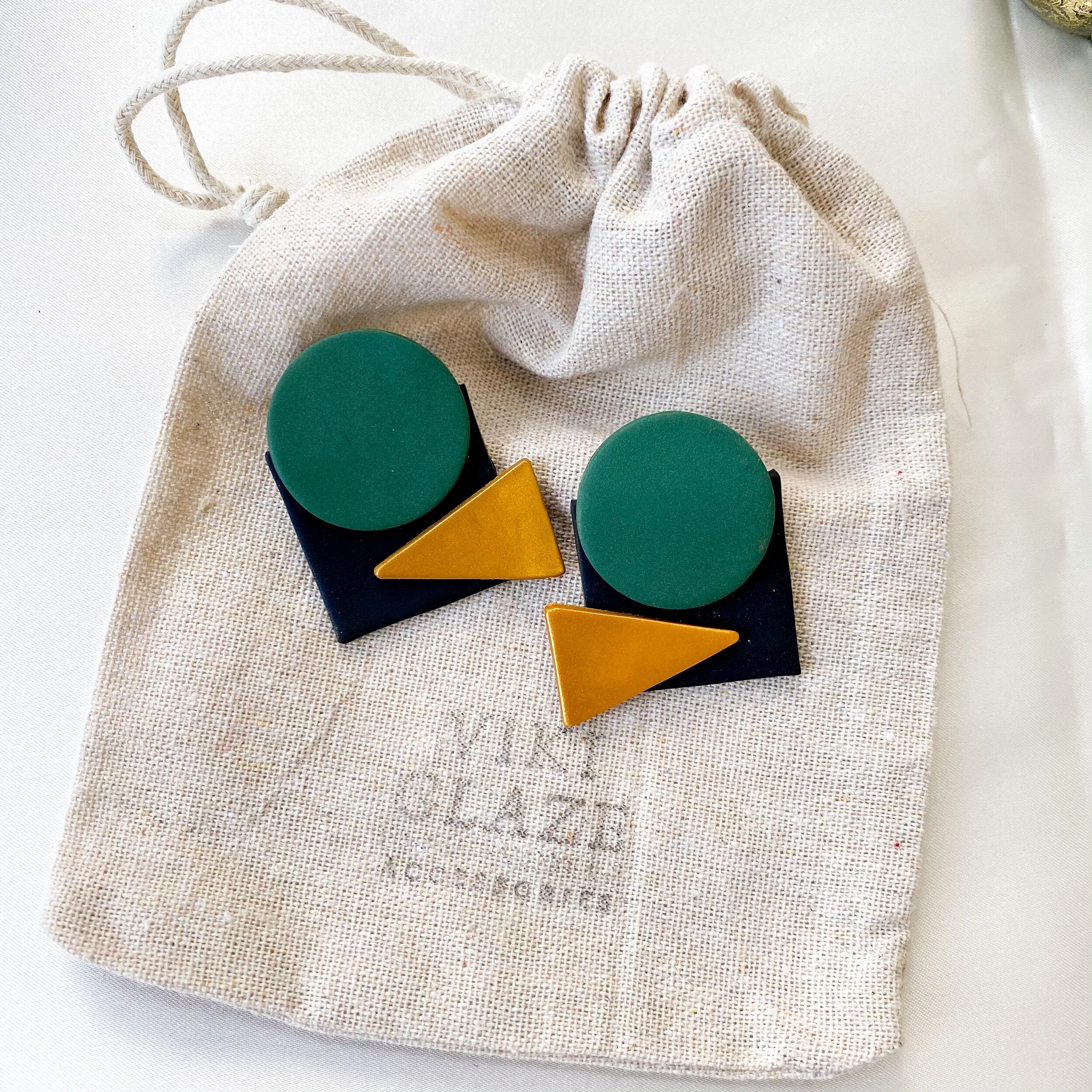 772CEBA5-73C5-4184-9293-CE81B06AC09C