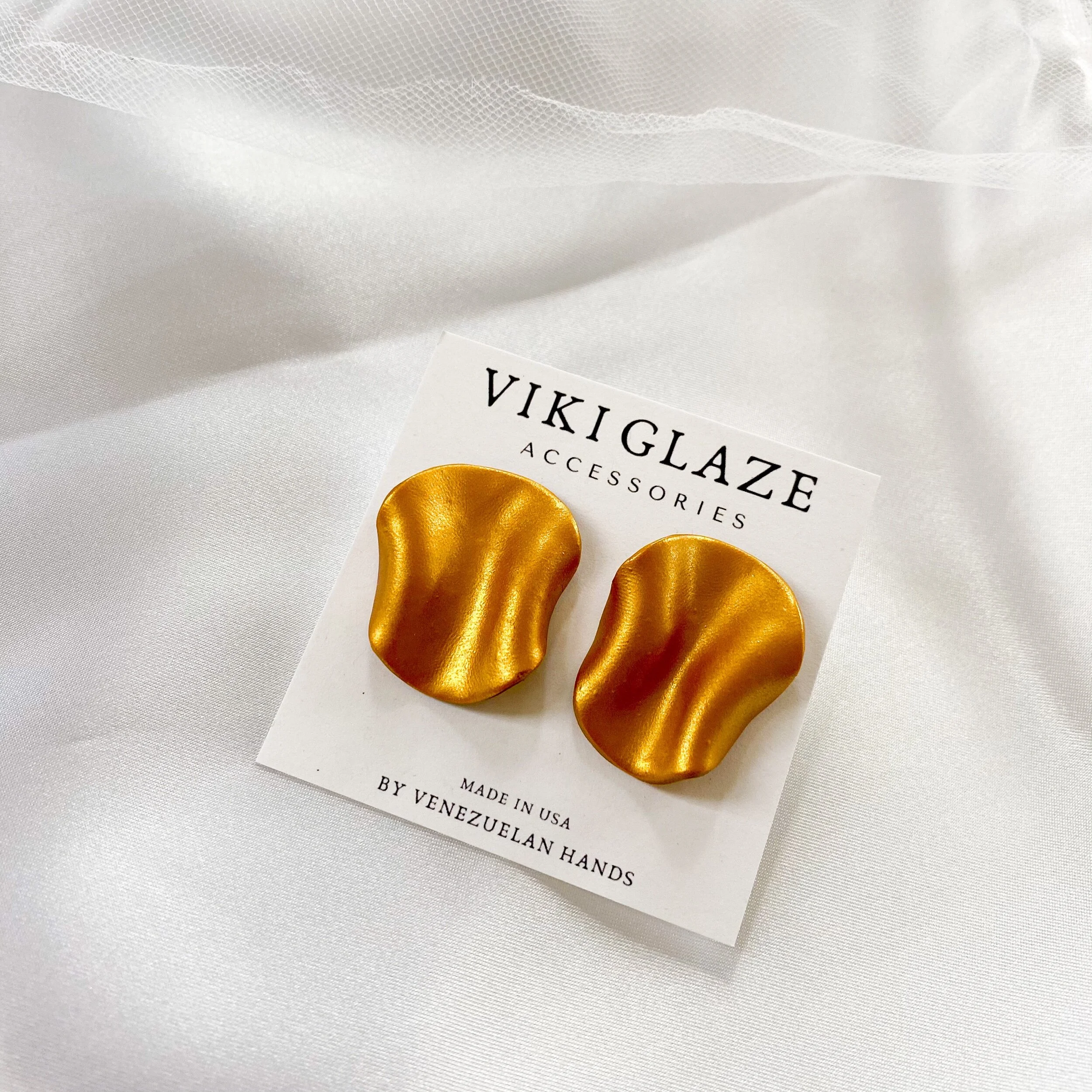 CB88F75B-93C8-4749-86A6-CBD1F45DBE77